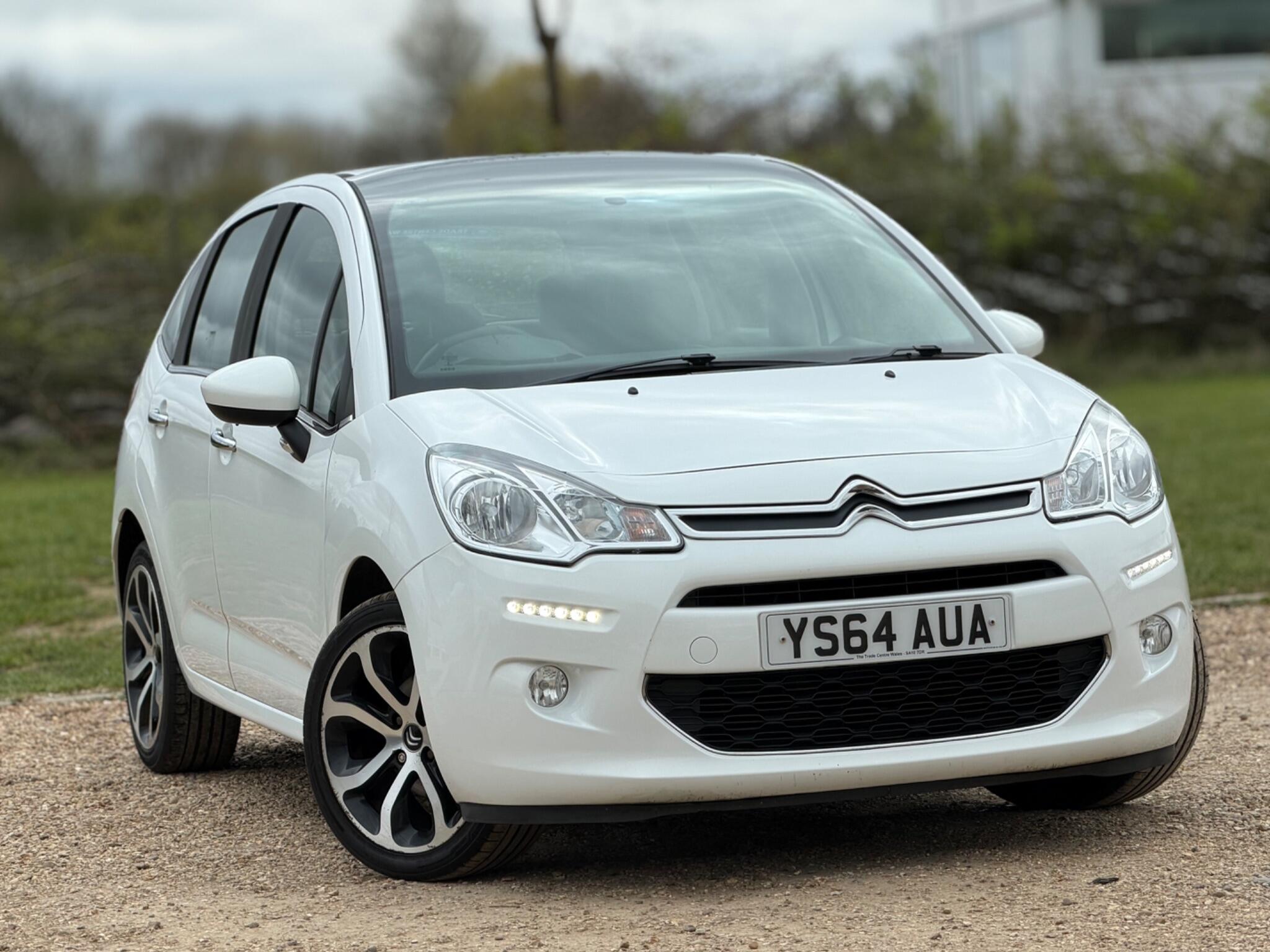 2015 Citroen C3 1.2 PureTech Selection Euro 6 5dr image 5