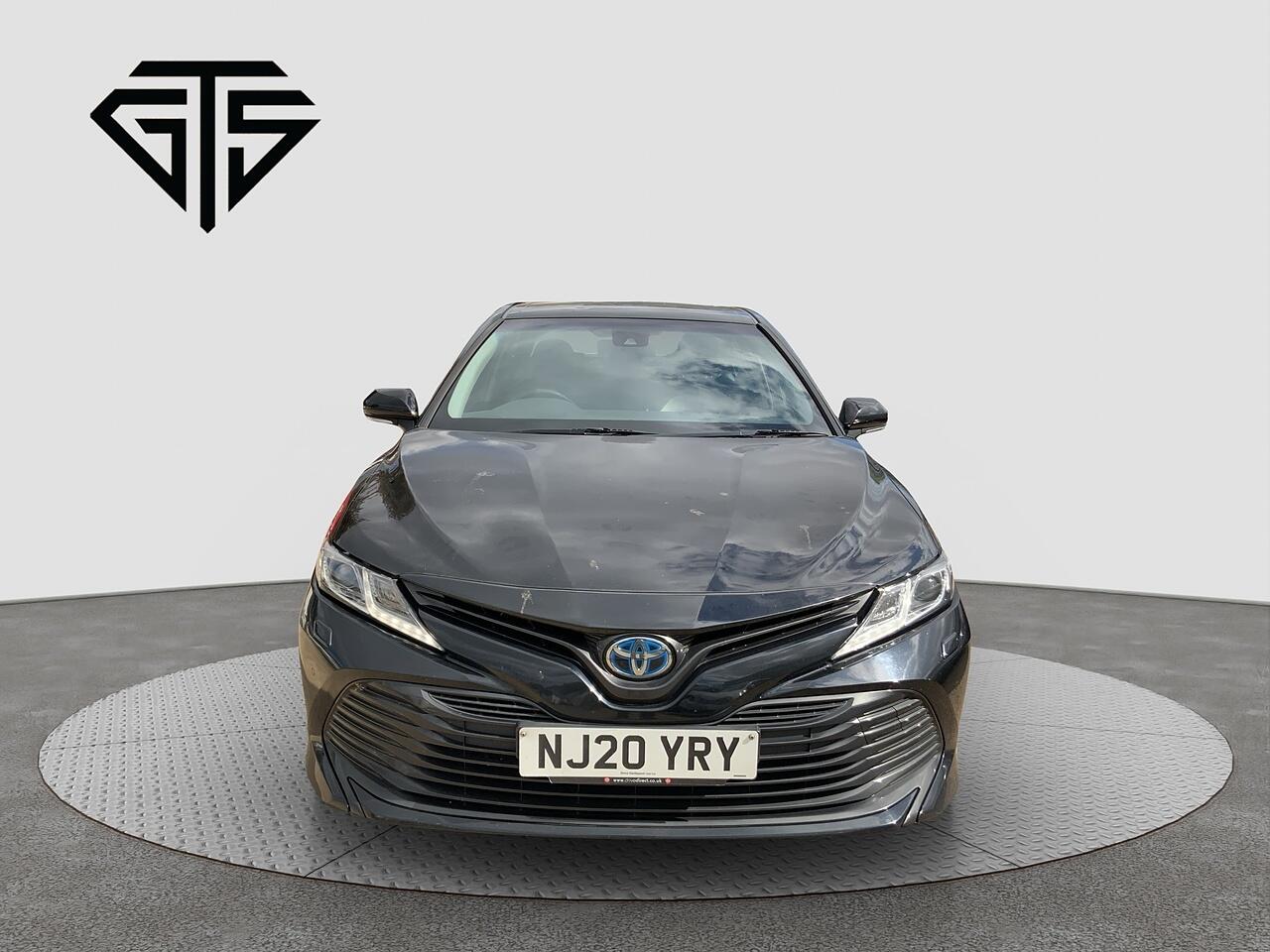 2020 Toyota Camry in Black for sale