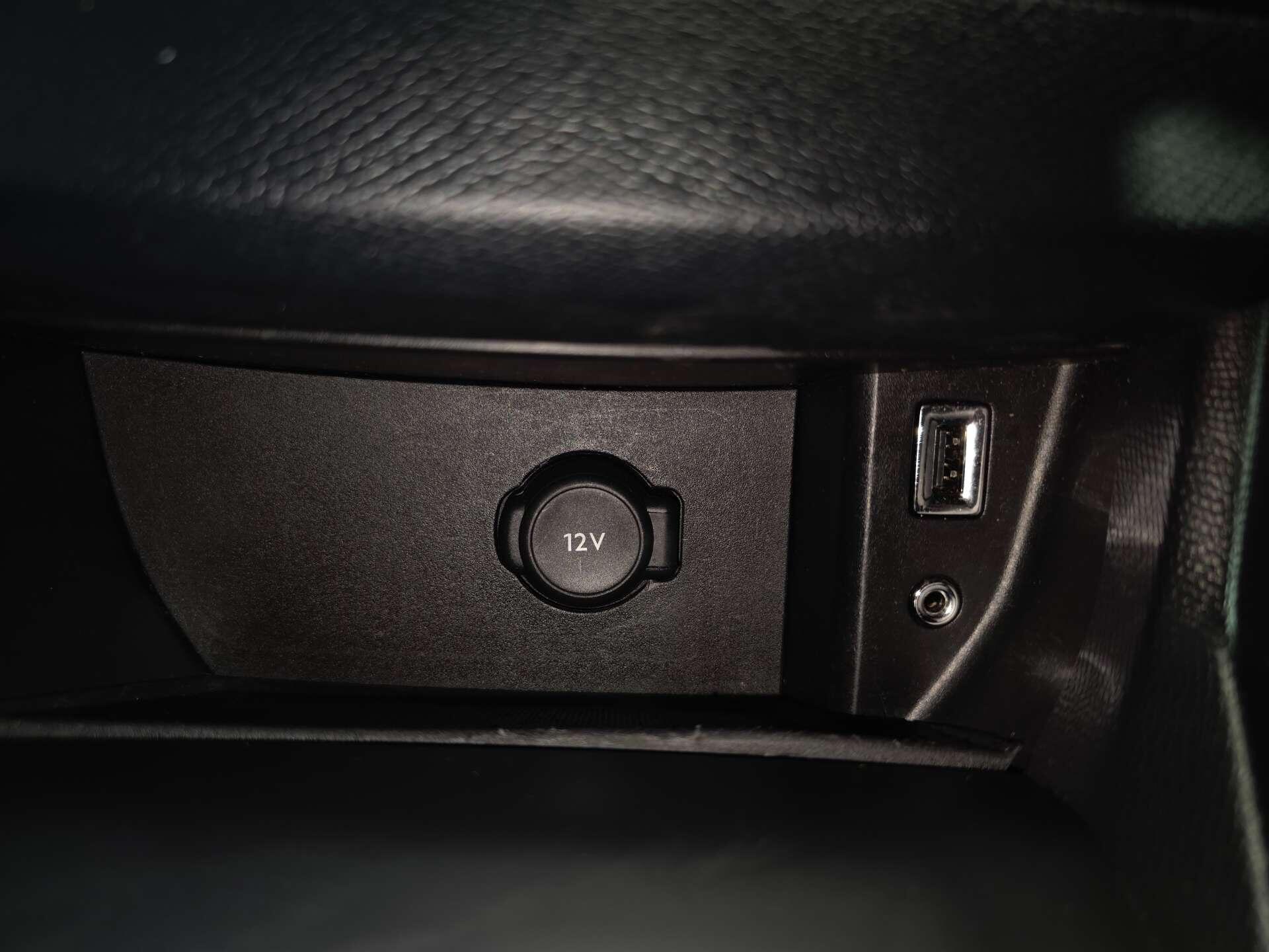 Peugeot 308 view 21