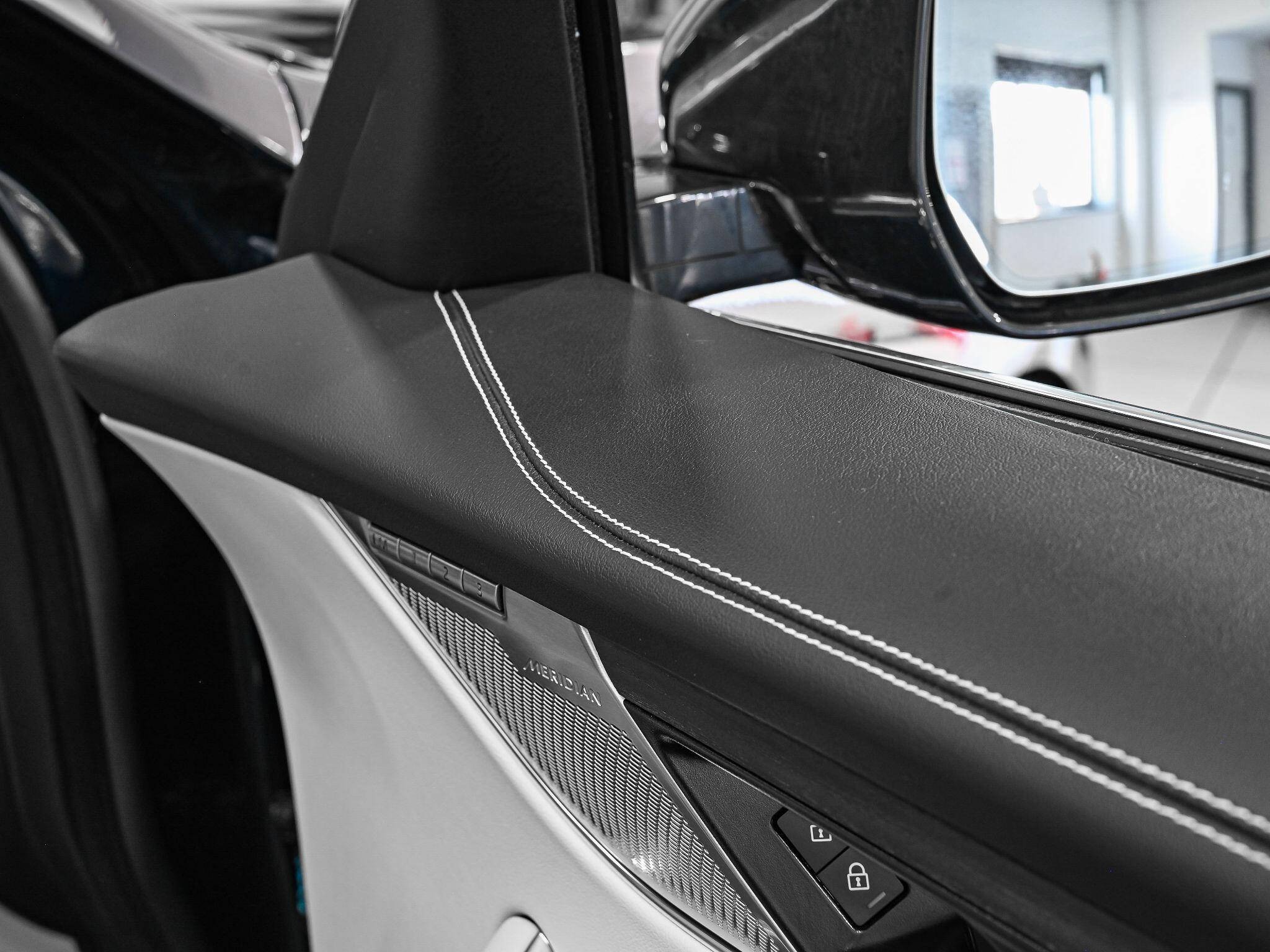 Jaguar F-Pace view 30