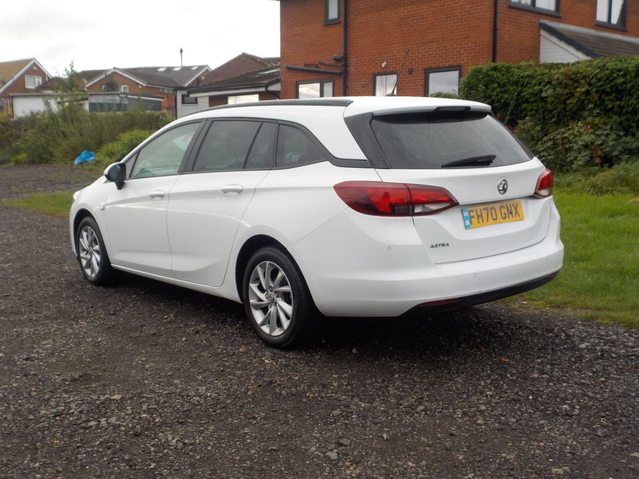 Vauxhall Astra 1.5 Turbo D SE Sports Tourer Euro 6 (s/s) 5dr