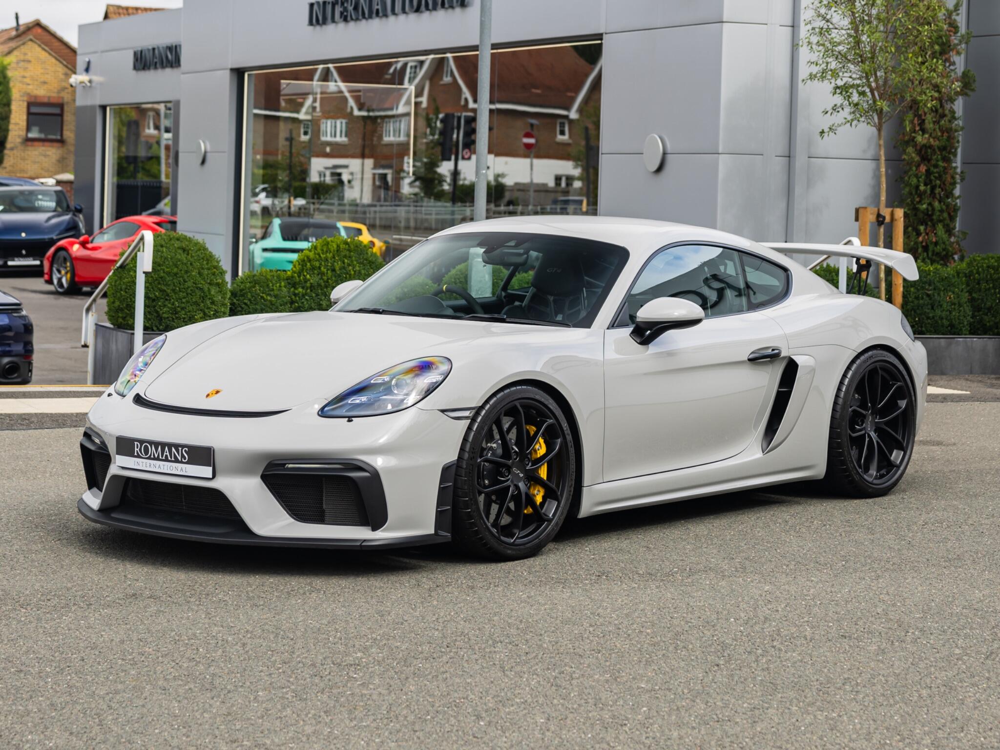 Porsche Cayman view 4