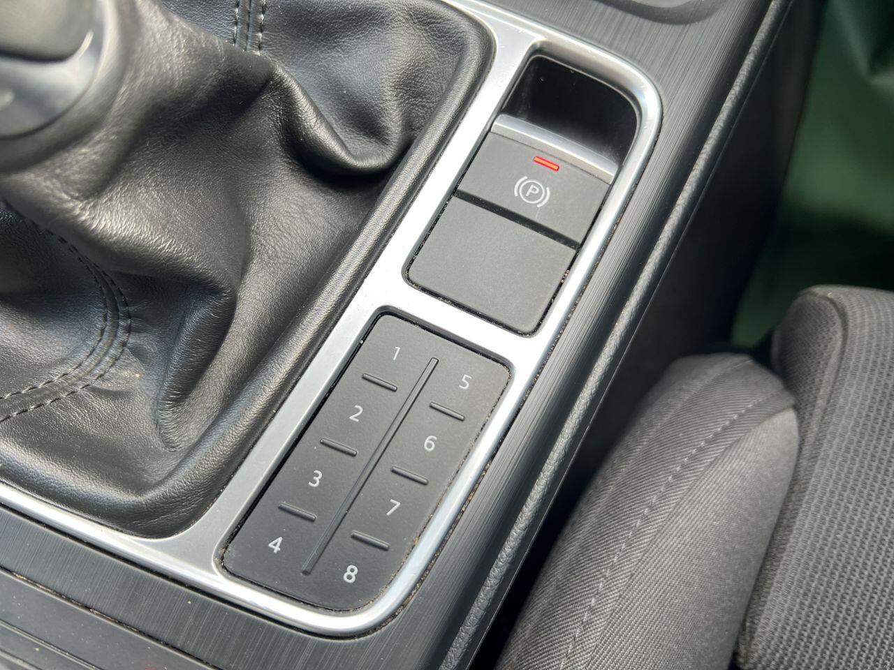 Audi A4 view 32