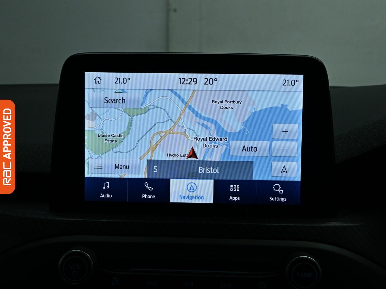 Ford Focus view 3