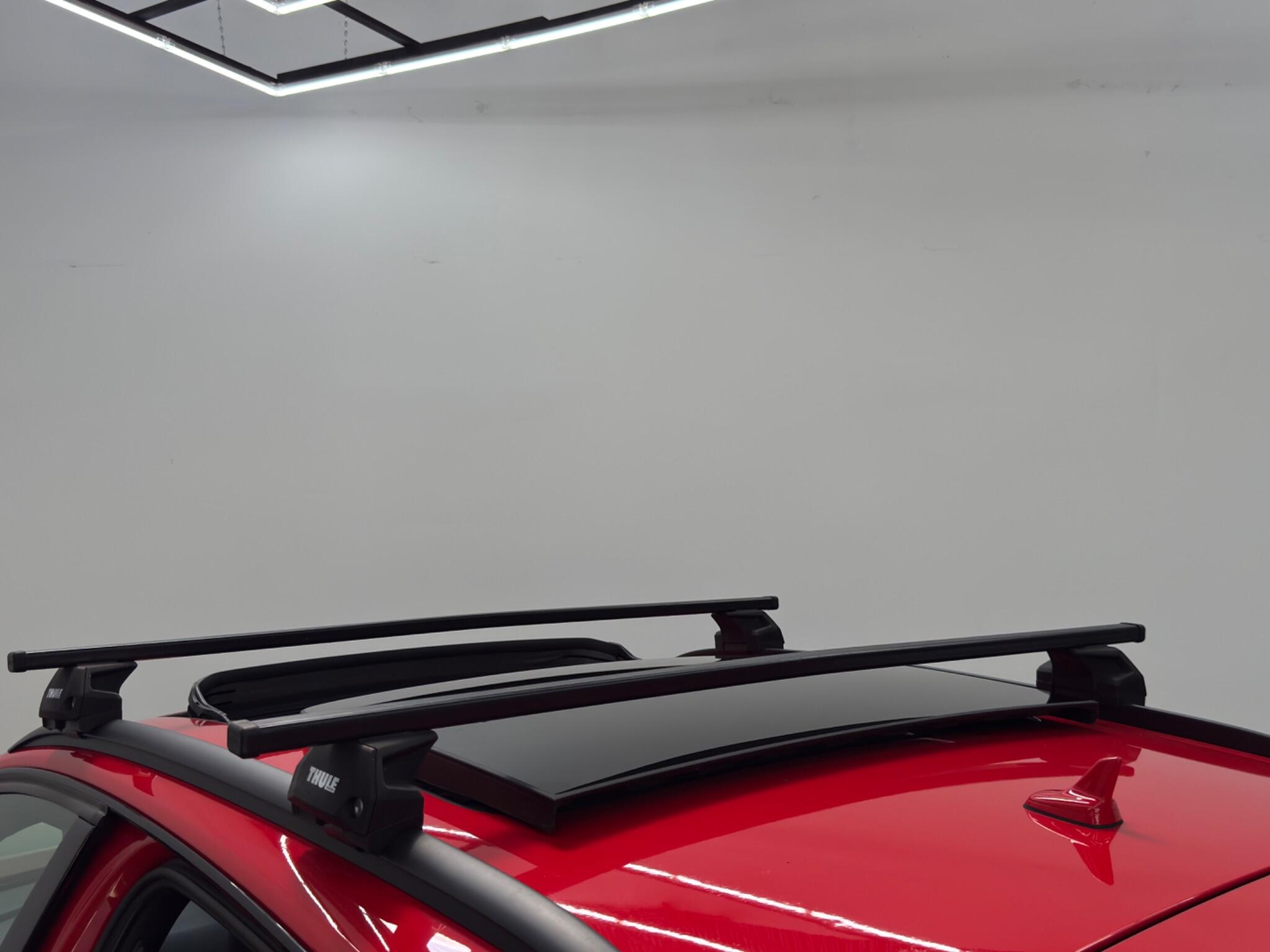 Audi Q3 view 13