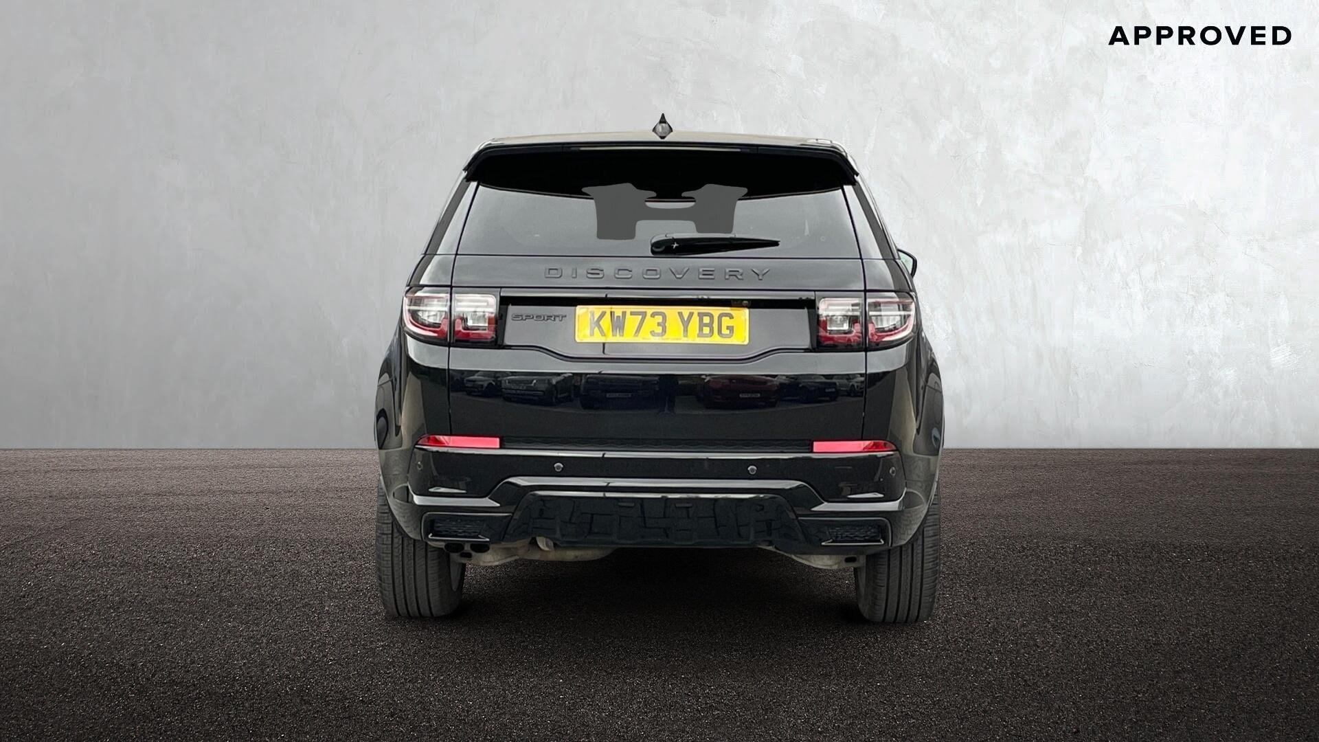 Land Rover Discovery Sport view 6