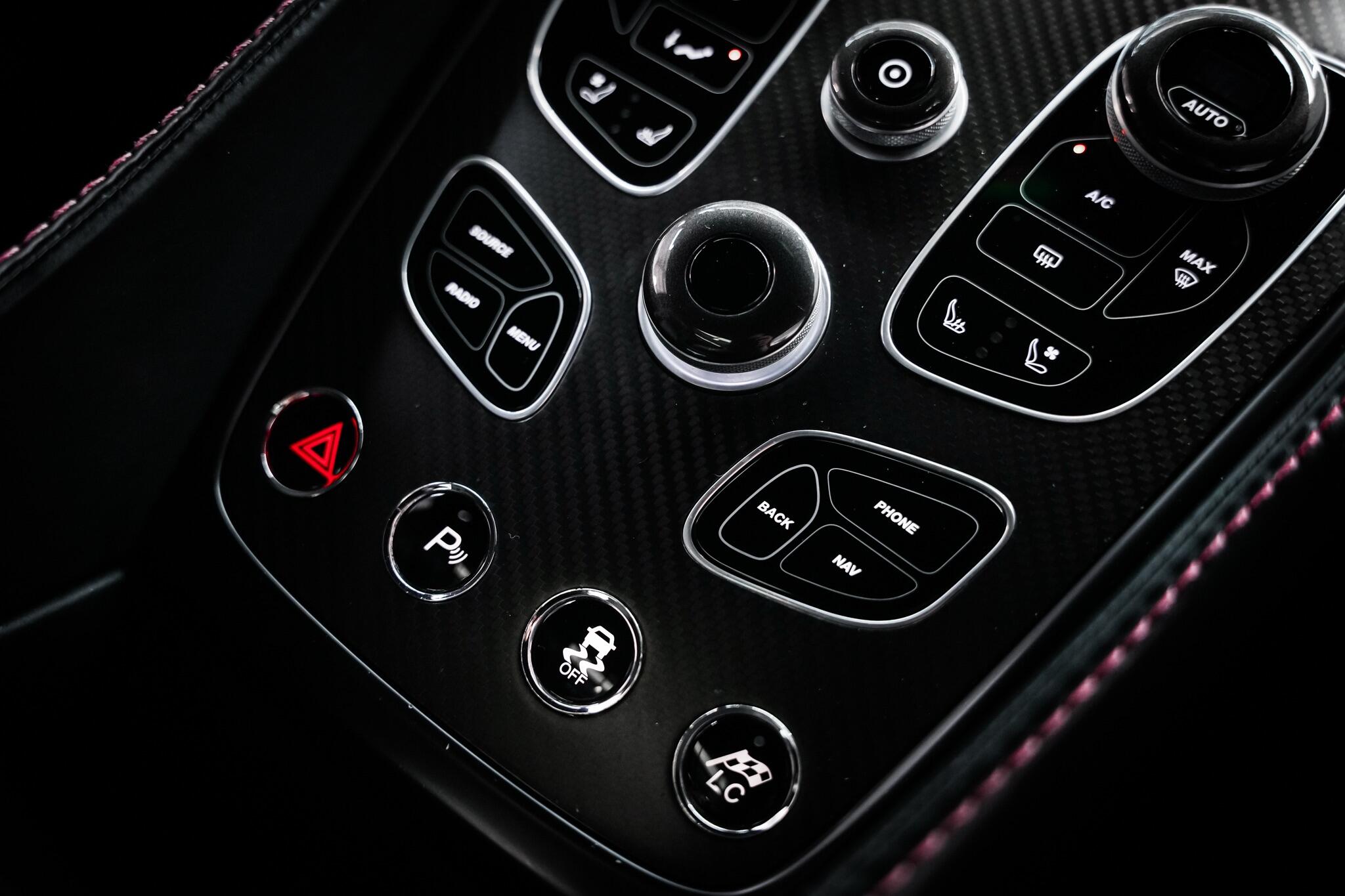 Aston Martin Vanquish view 46
