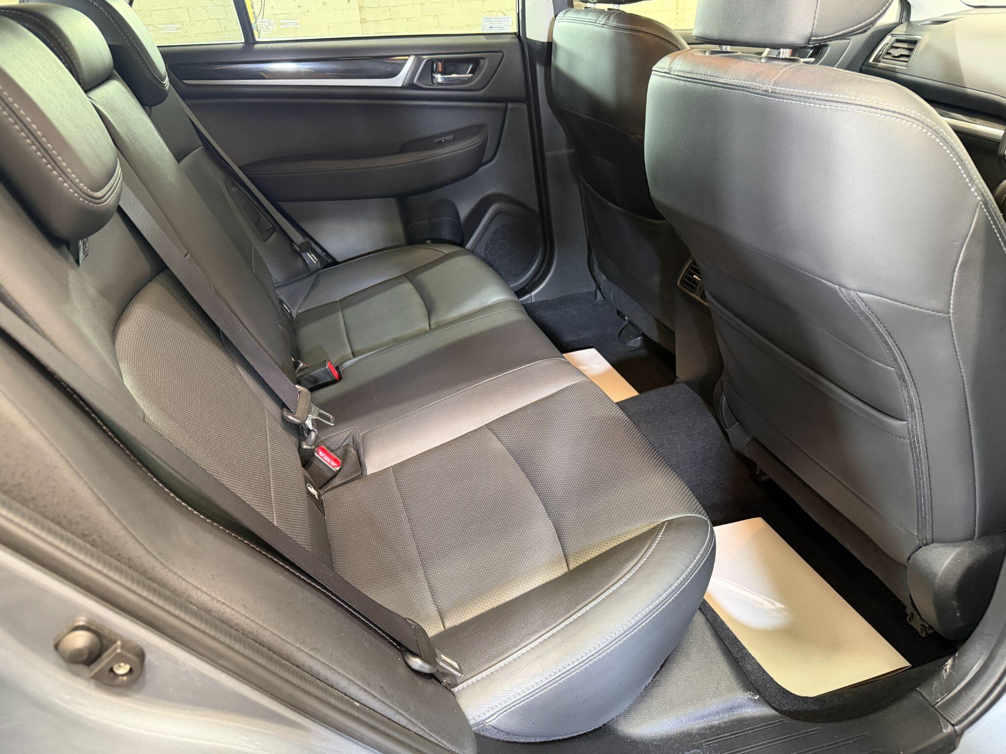 Subaru Outback view 28