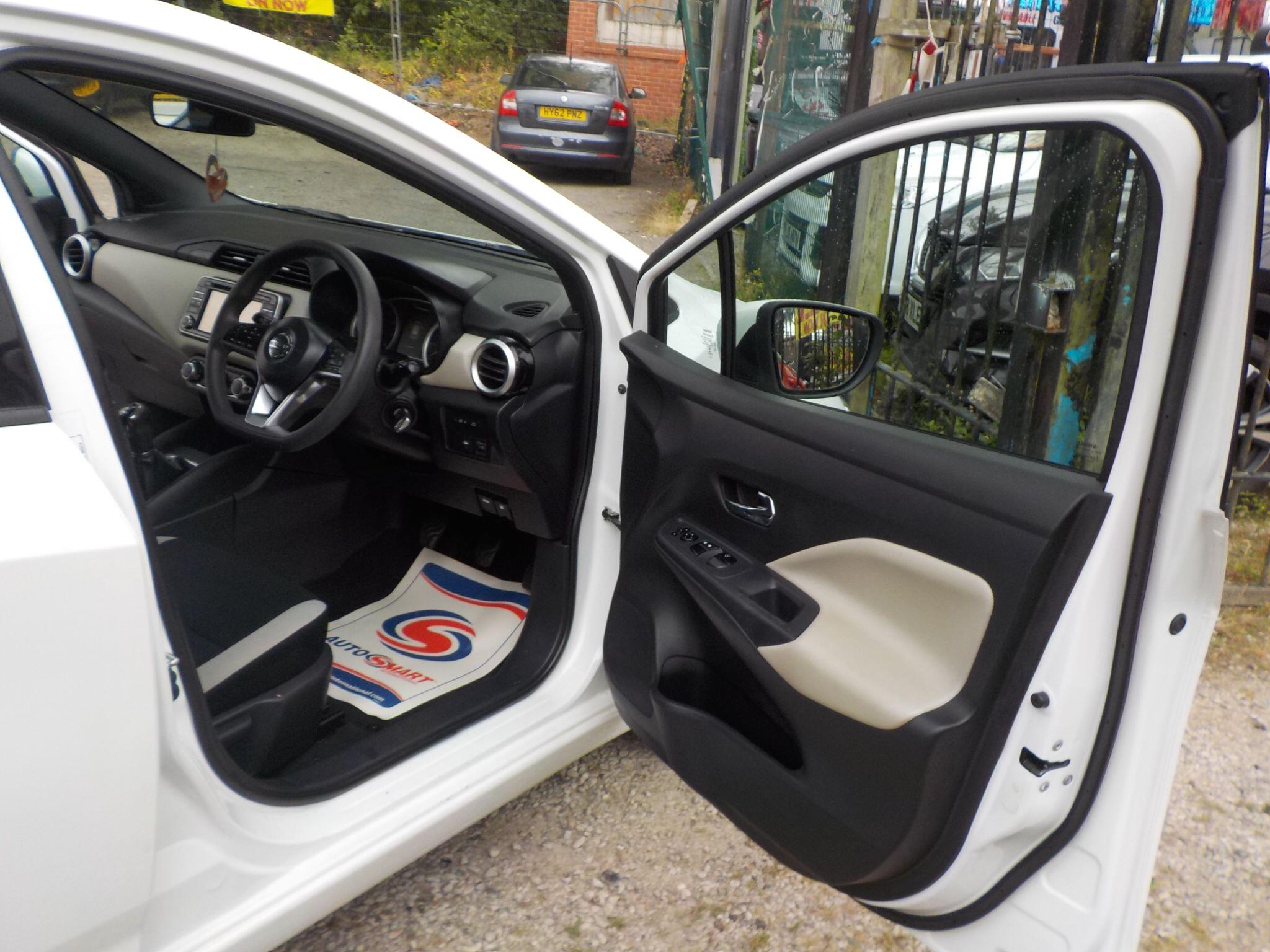 Nissan Micra 1.0 Acenta Euro 6 5dr