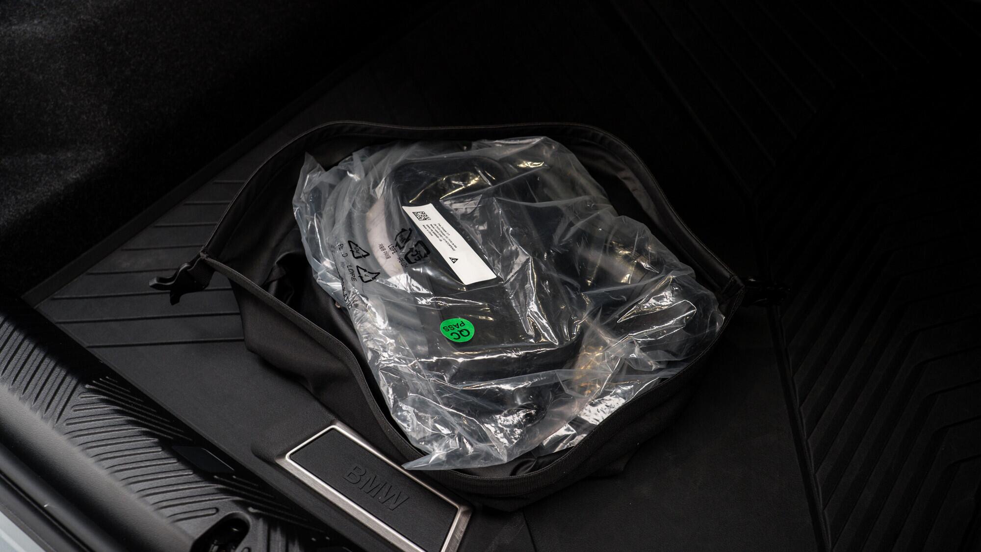 BMW M5 view 64
