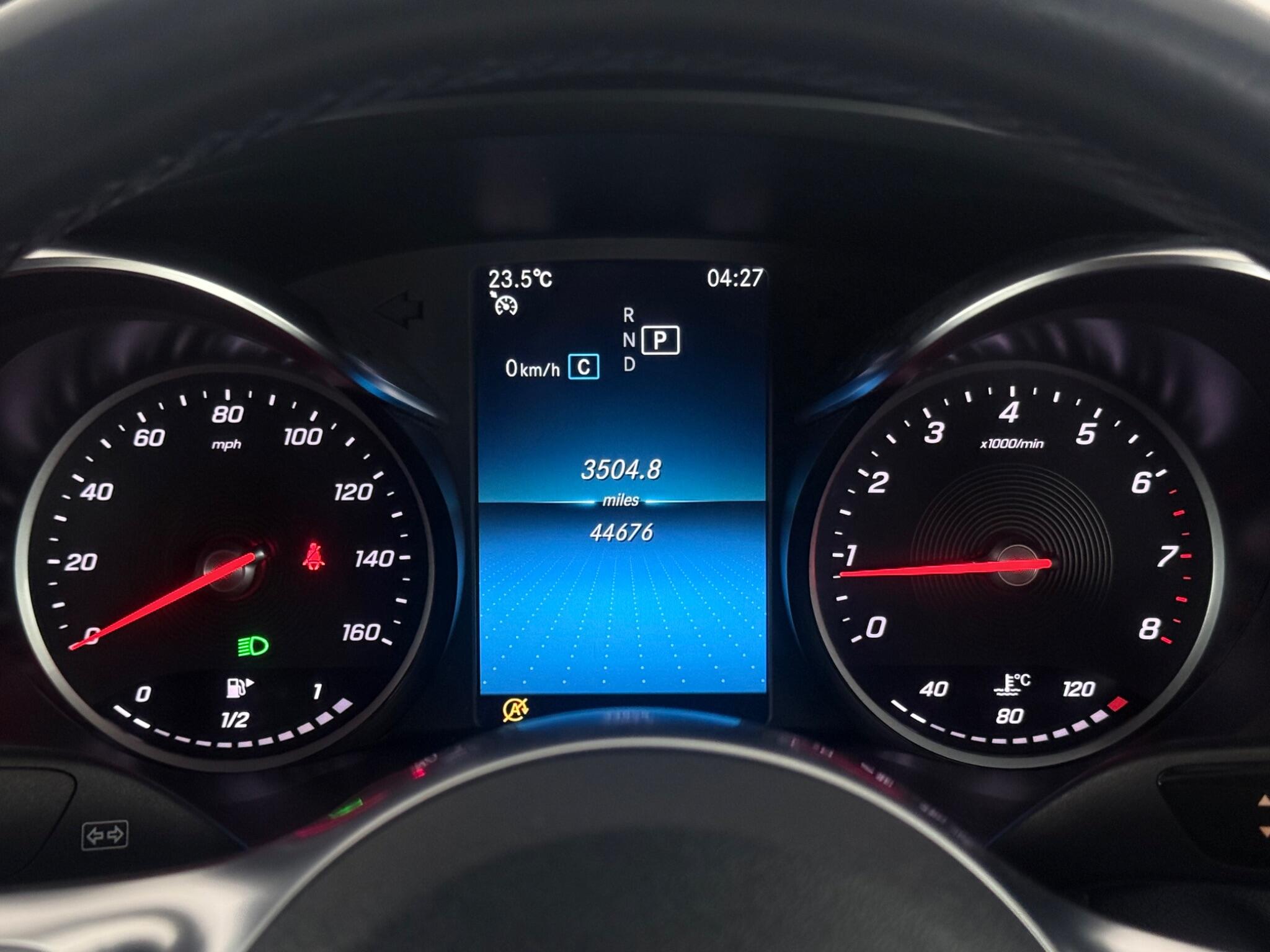 Mercedes-Benz C-Class view 15