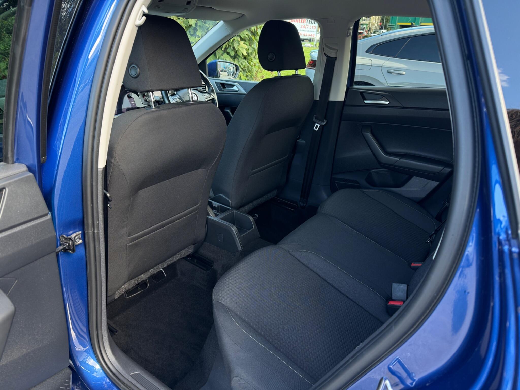 Volkswagen Polo view 32