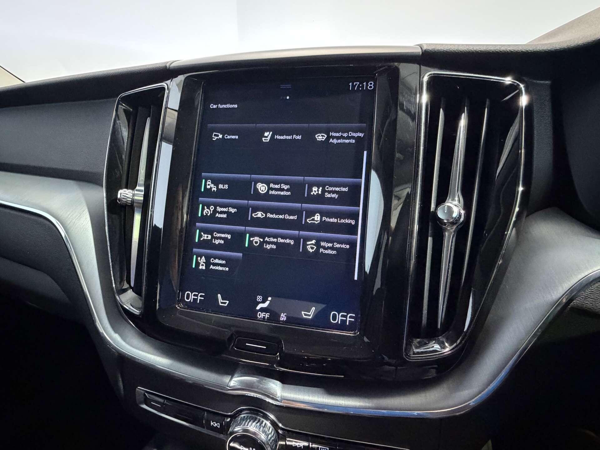 Volvo XC60 view 43