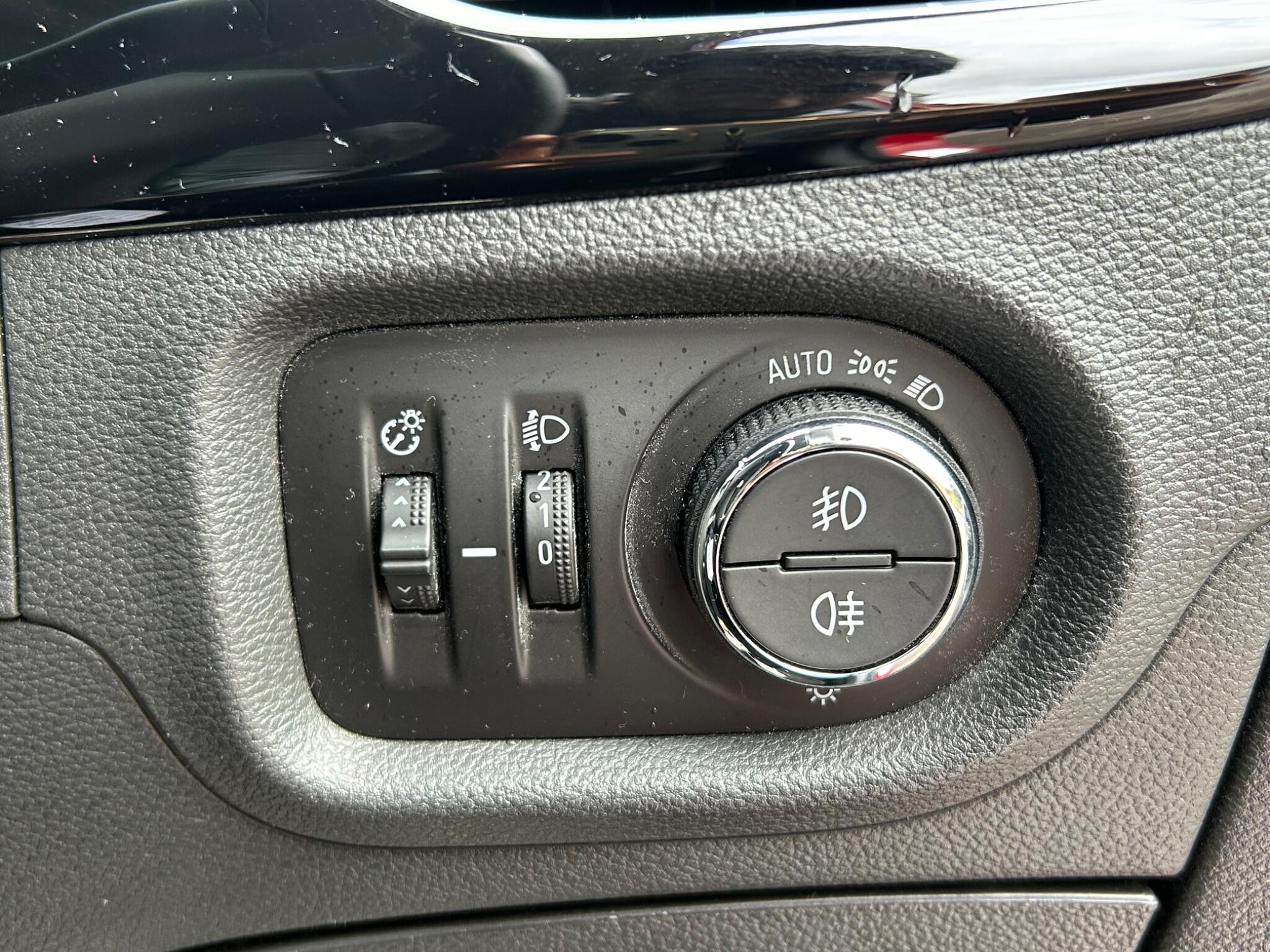 Vauxhall Astra view 23