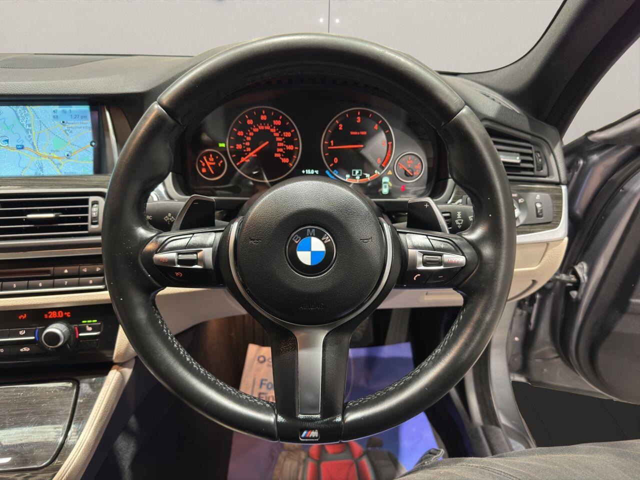 BMW 5 Series view 13