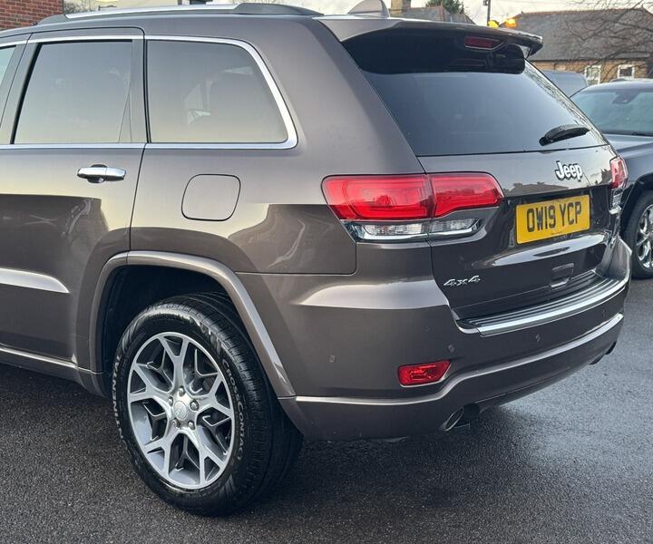 2019 Jeep Grand Cherokee 3.0 V6 MultiJetII Overland Auto 4WD Euro 6 (s/s) 5dr • 62,000 miles image 16