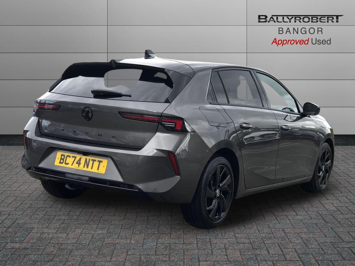 Vauxhall Astra view 15