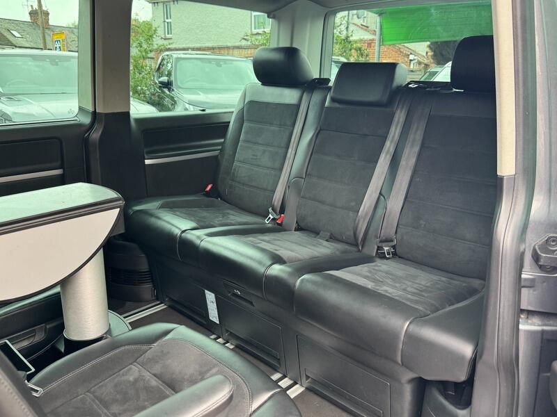 2018 Volkswagen Caravelle image 48