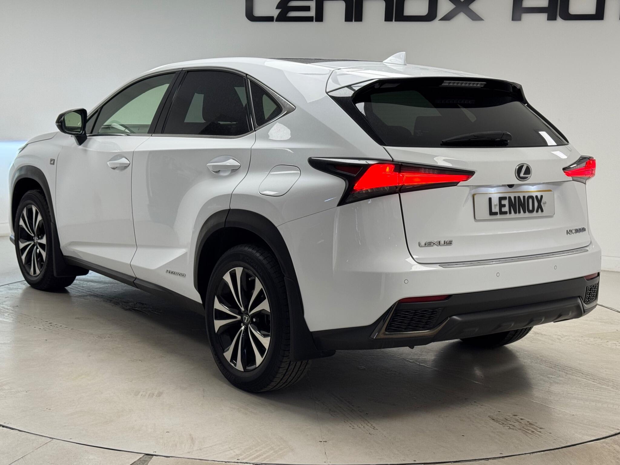 Lexus NX view 4
