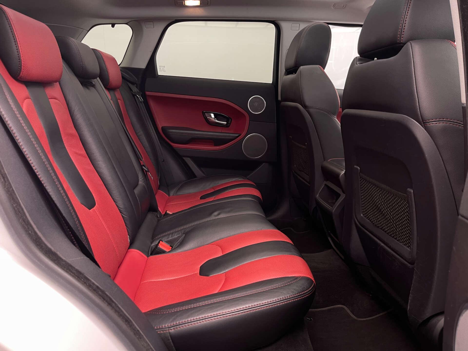 Land Rover Range Rover Evoque view 26