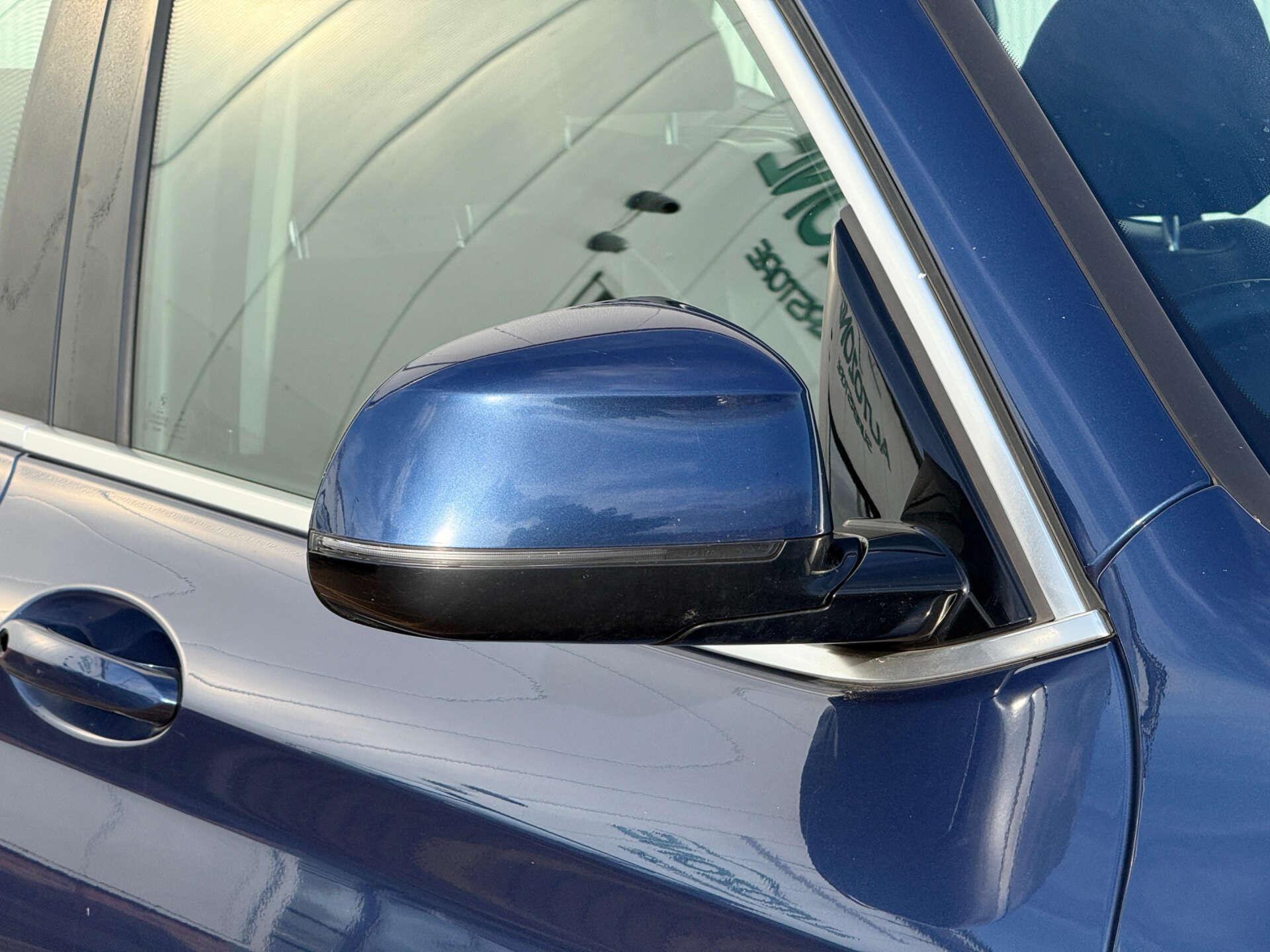 BMW X3 view 19