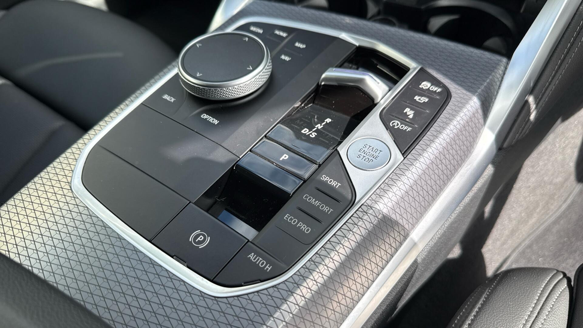BMW 4 Series view 19