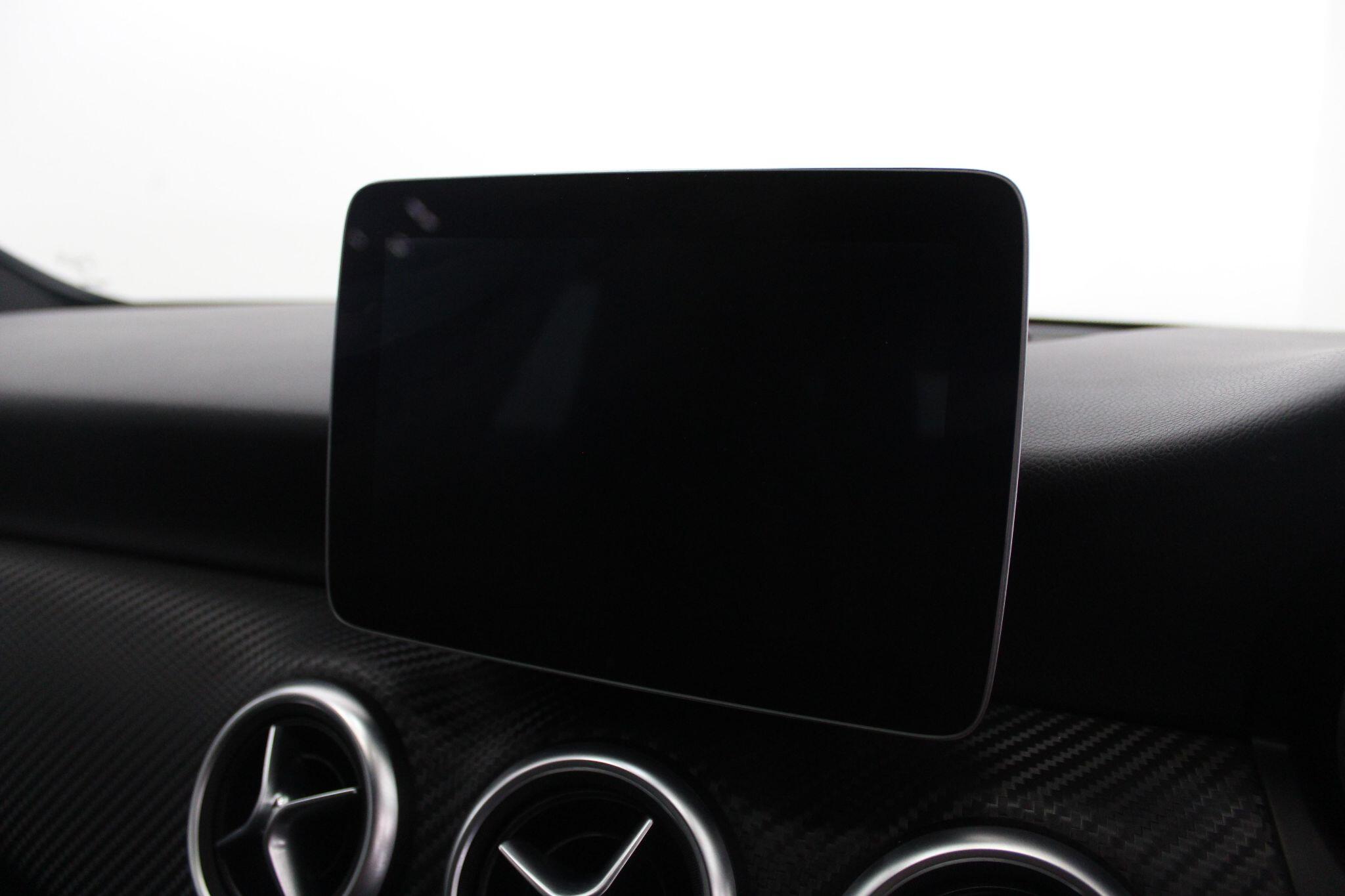 Mercedes-Benz A-Class view 38