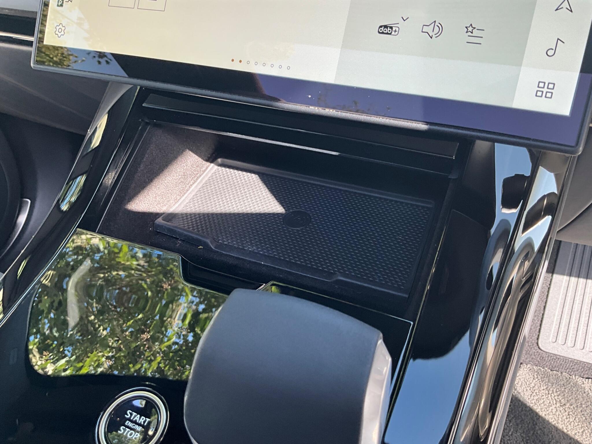 Land Rover Range Rover Sport view 33
