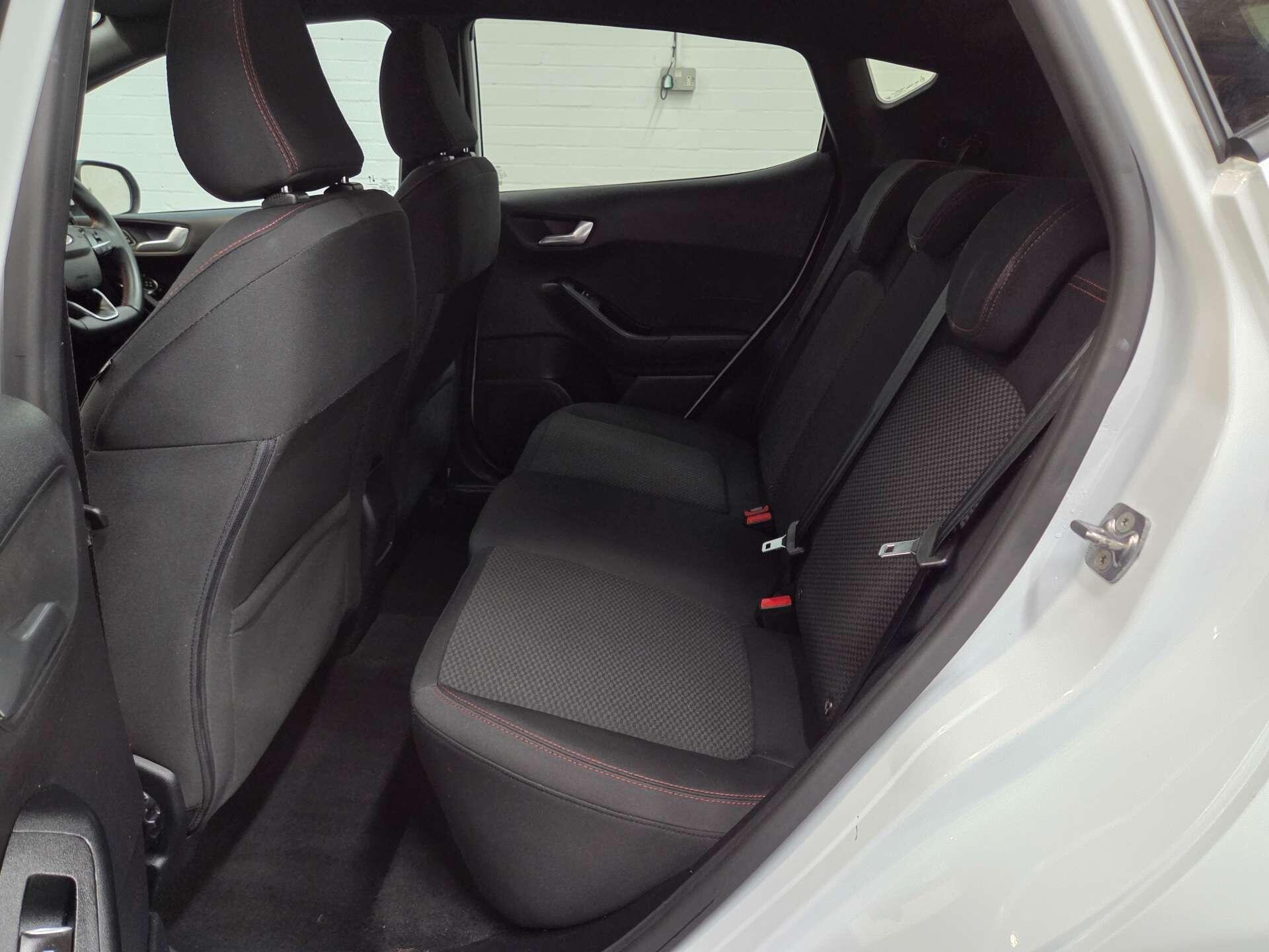 Ford Fiesta view 21