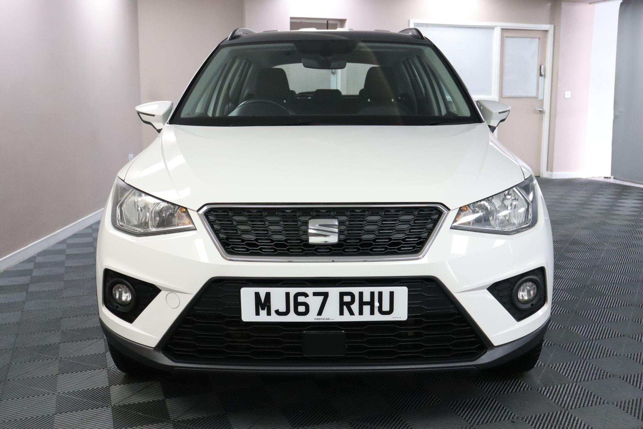 Seat Arona view 2