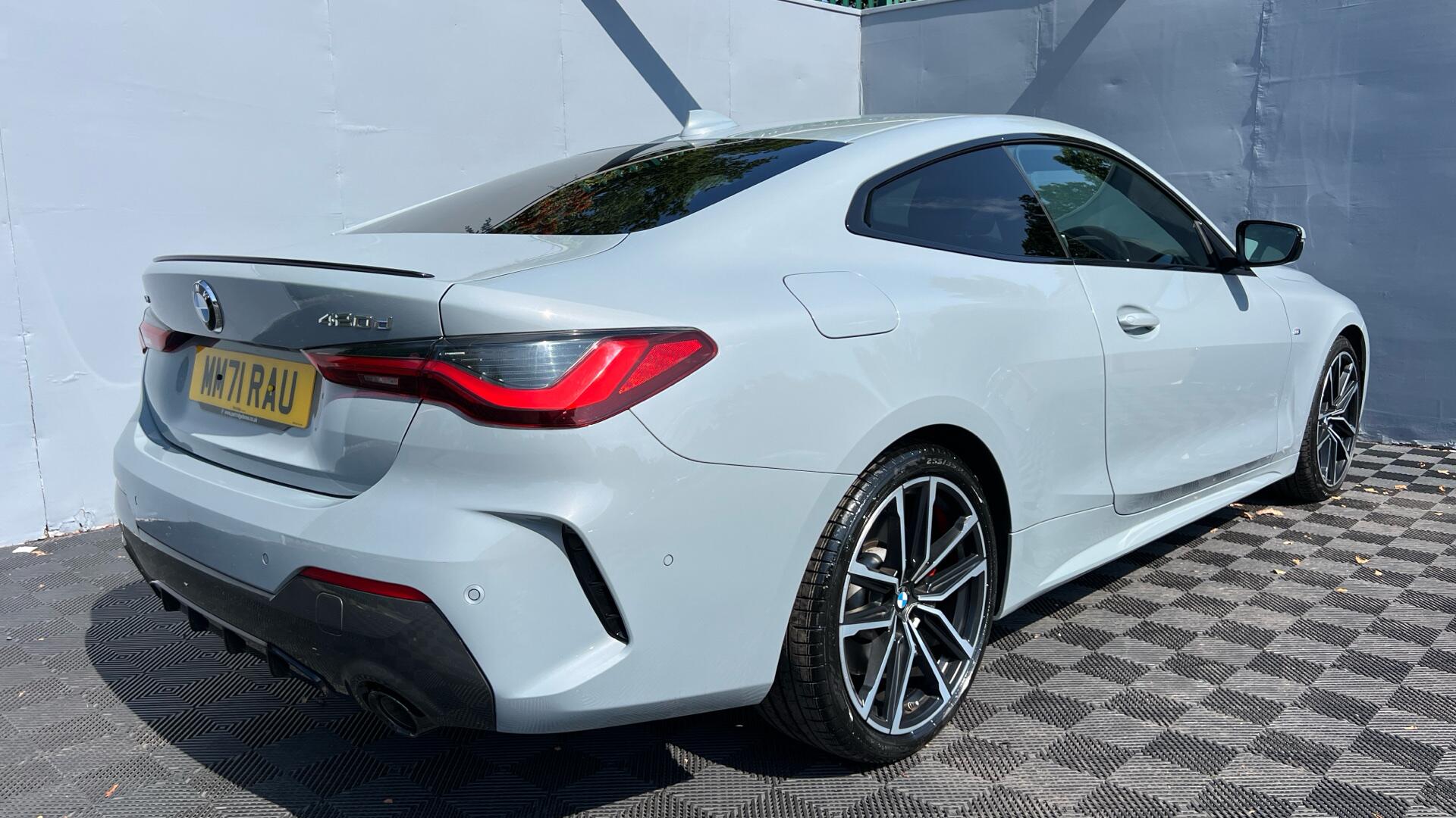 BMW 4 Series view 27