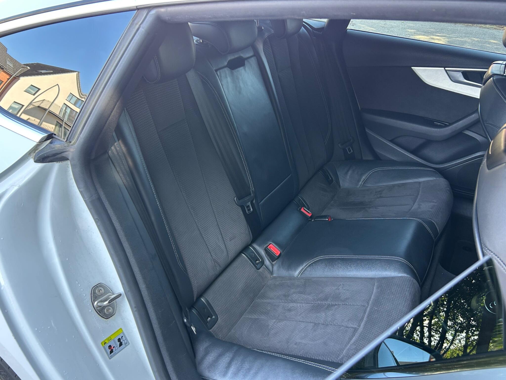 Audi A5 view 22