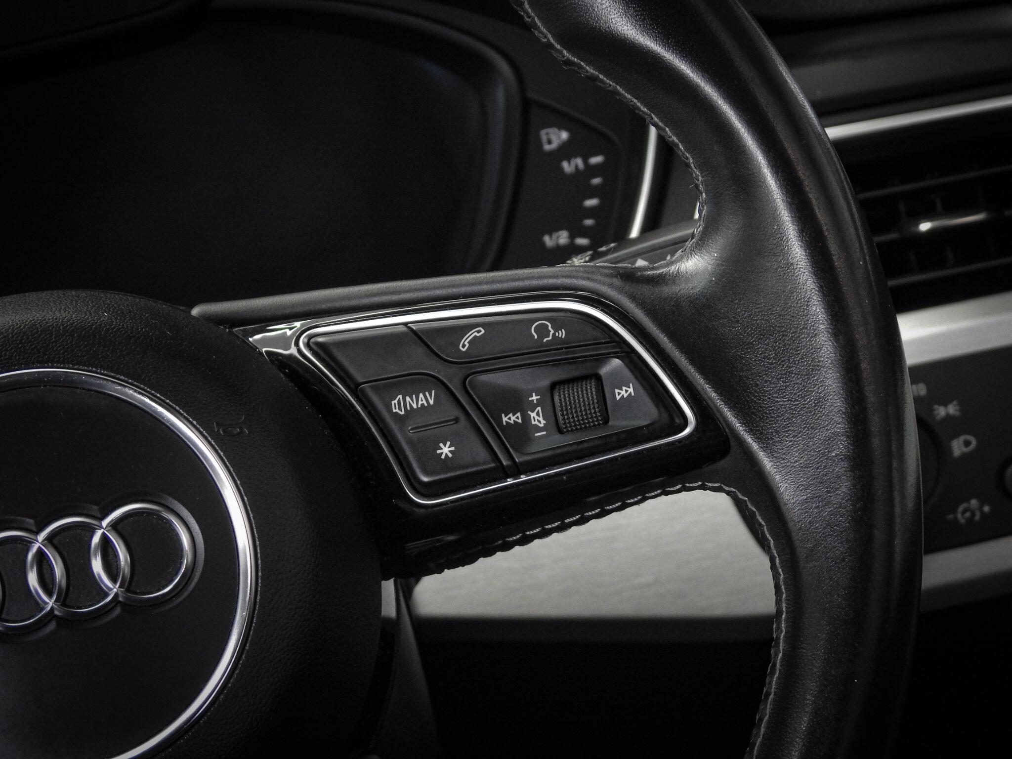 Audi S5 view 26