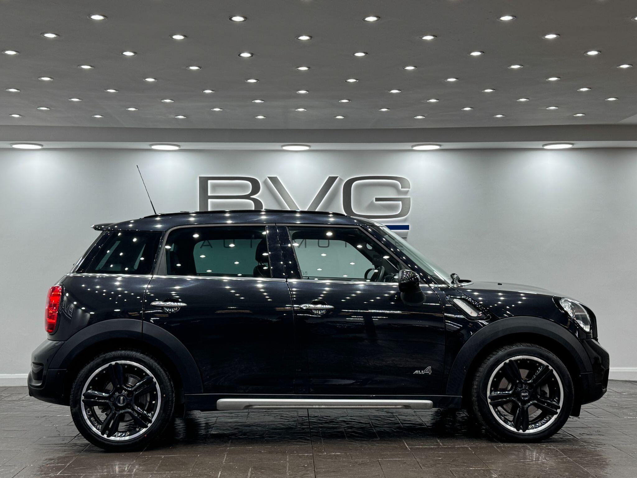 MINI Countryman view 14