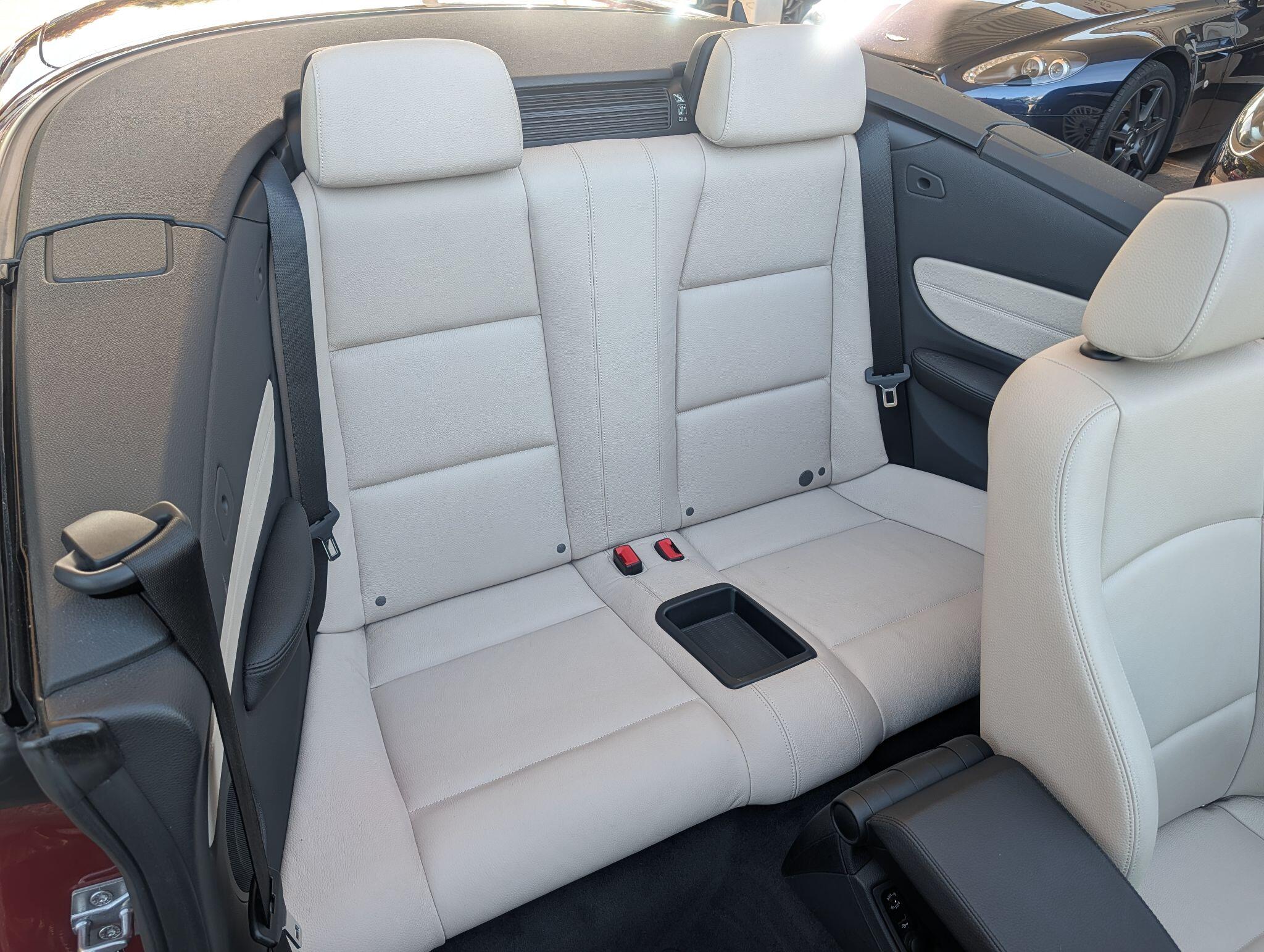 BMW 1 Series view 22
