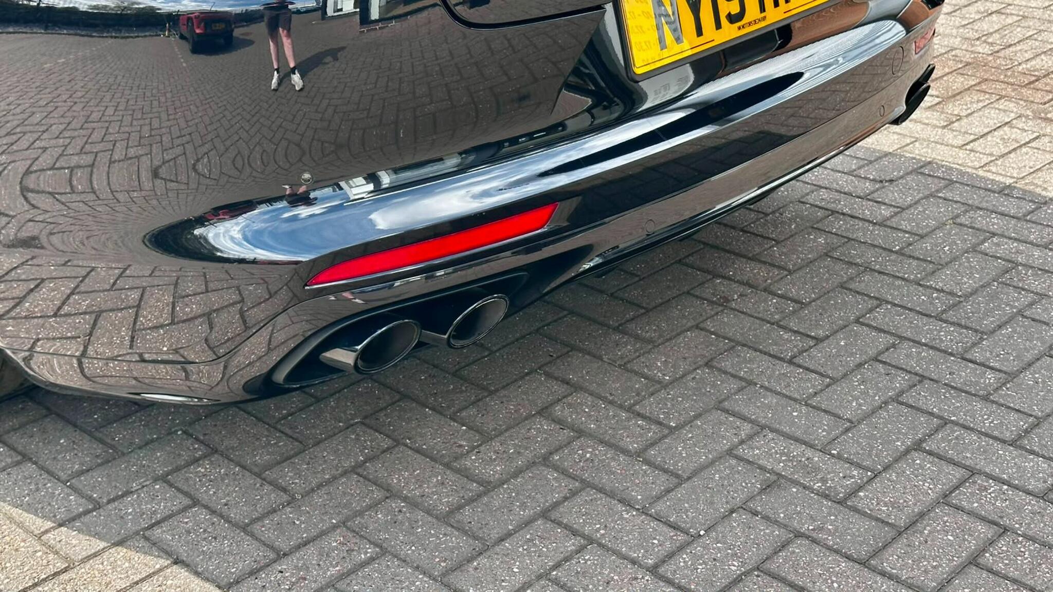 Porsche Panamera view 17