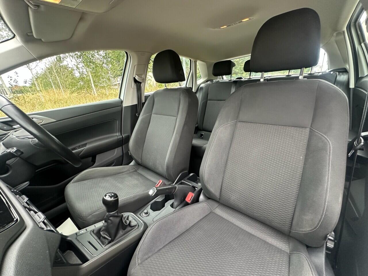 Volkswagen Polo view 32