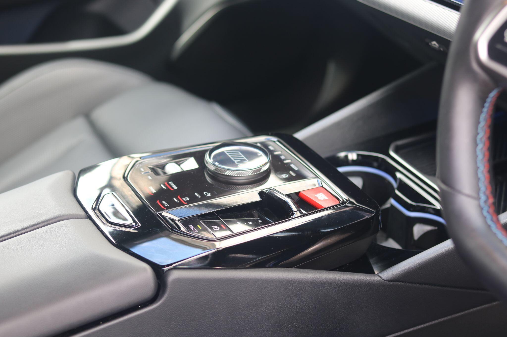 BMW M5 view 27