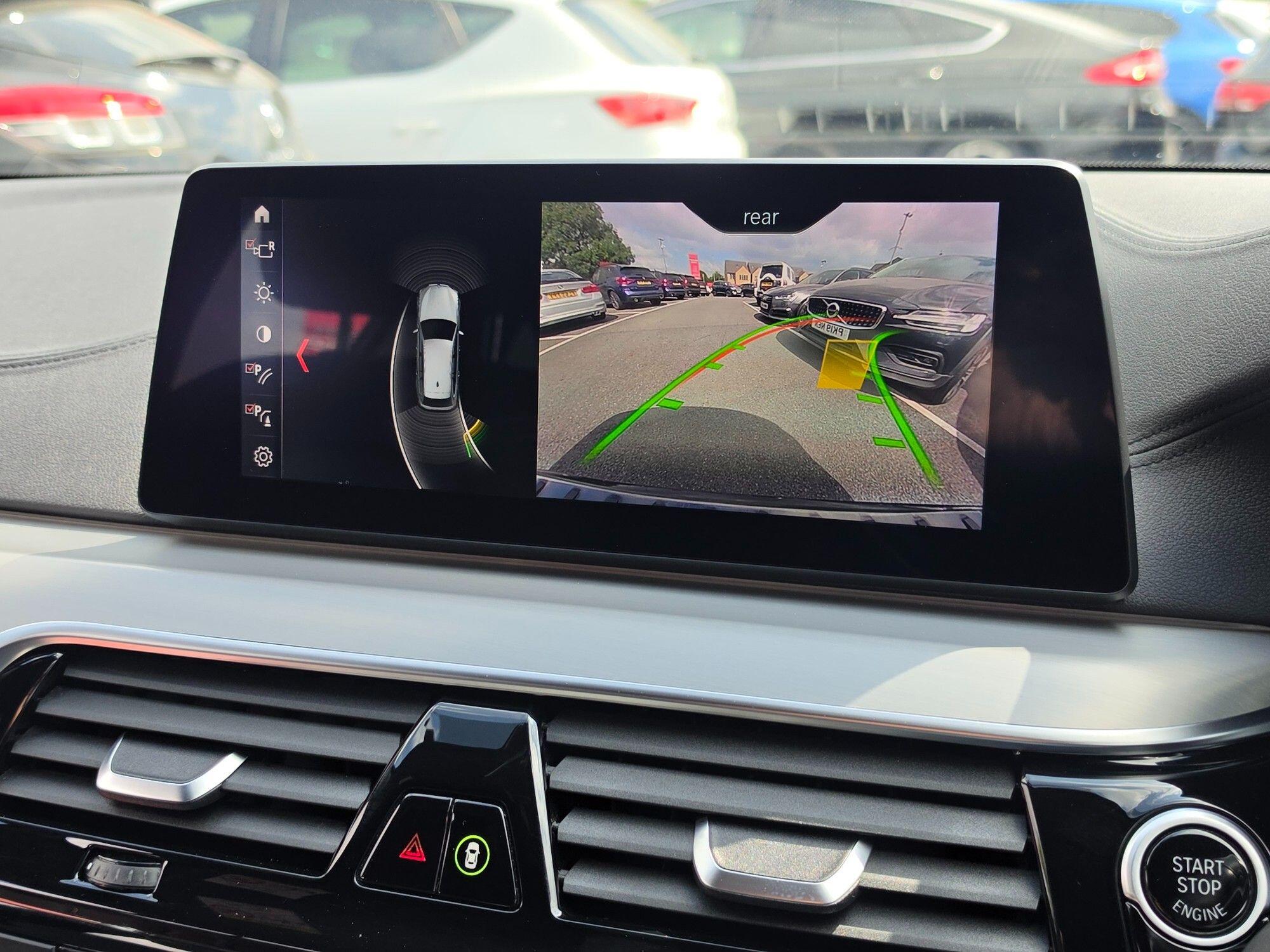 BMW 5 Series view 106