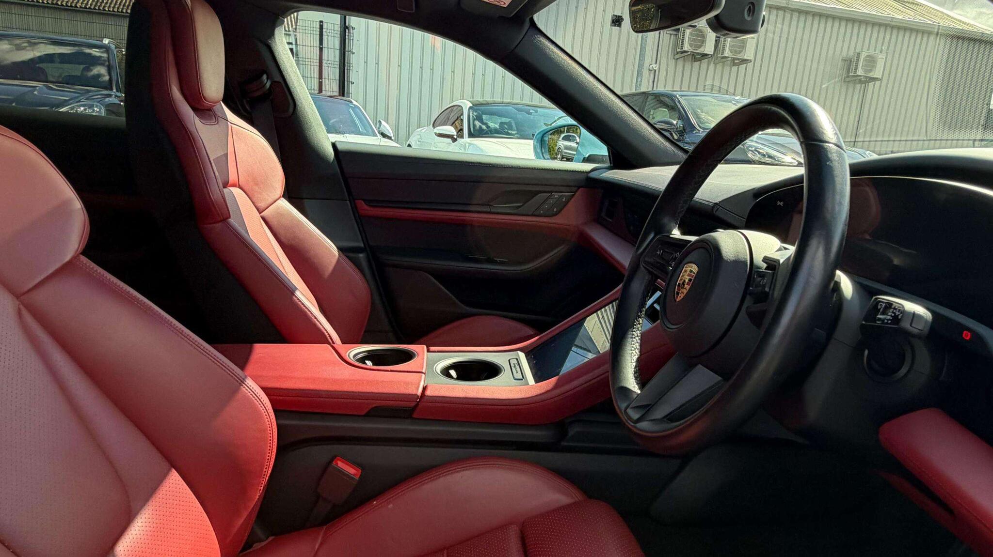 Porsche Taycan view 12