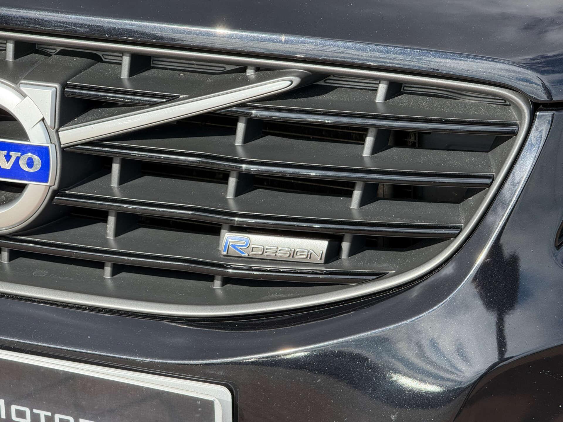 Volvo XC60 view 6
