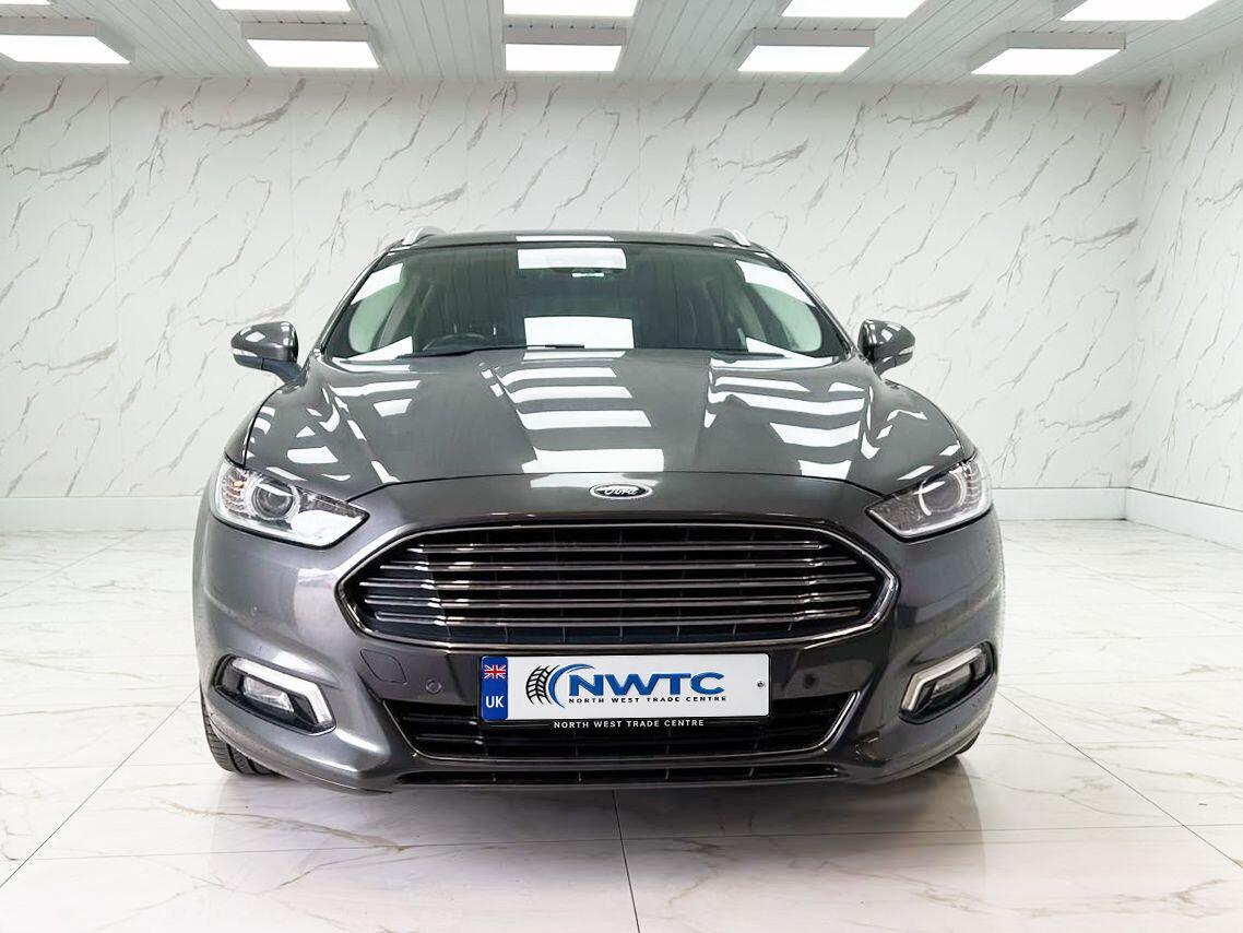 Ford Mondeo view 5