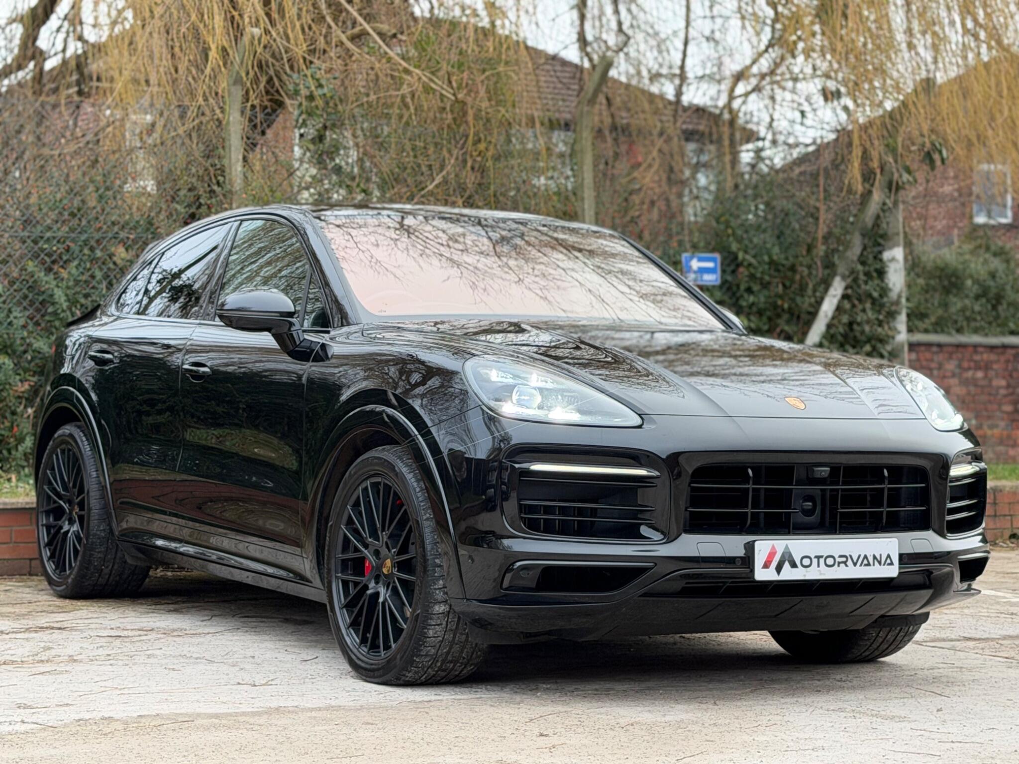 Porsche Cayenne view 6