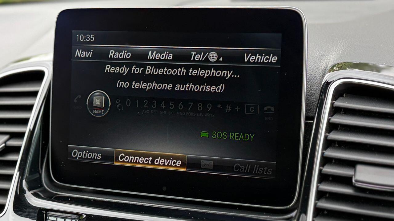 Mercedes-Benz Gle view 25
