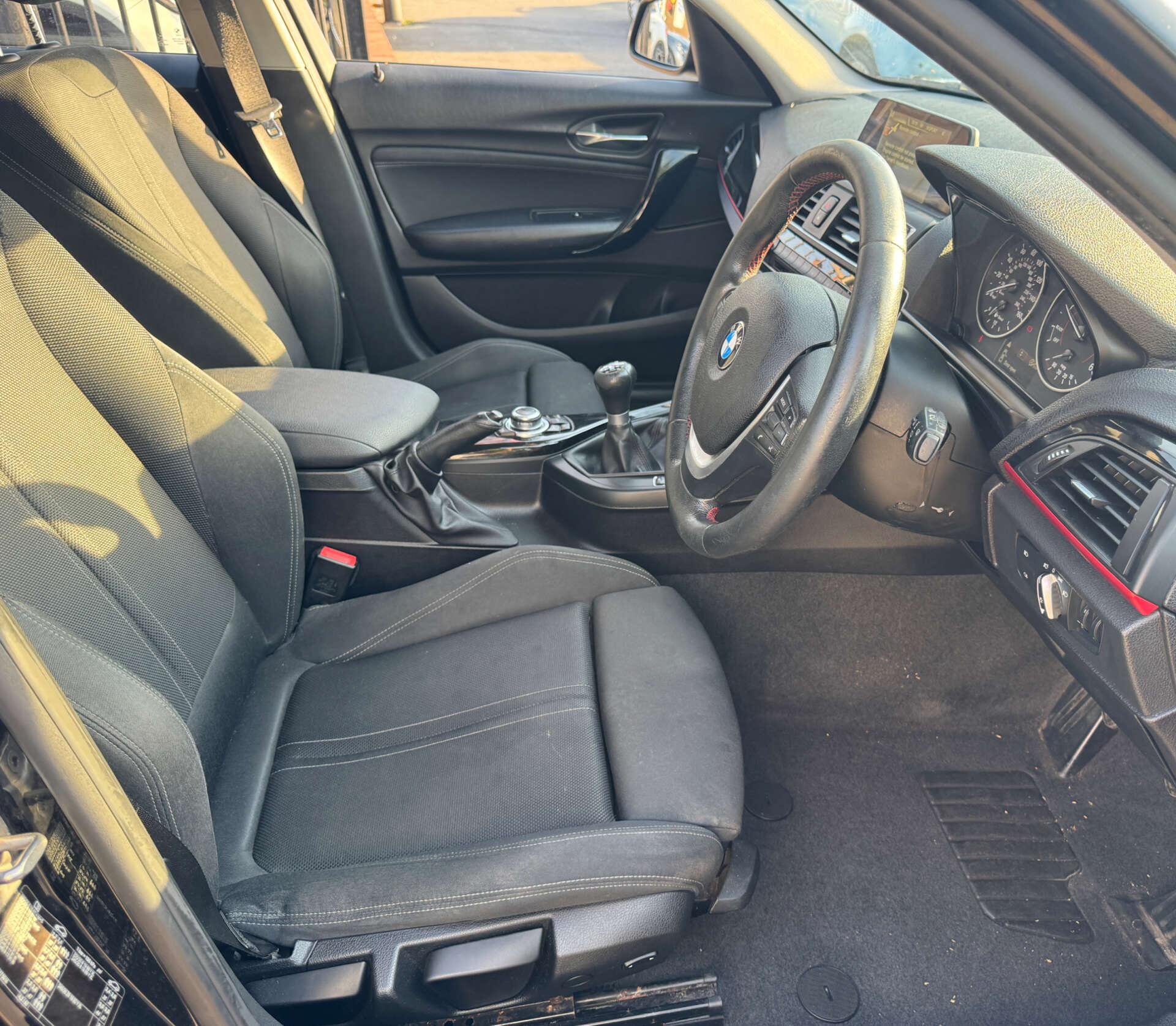 BMW 1 Series view 2