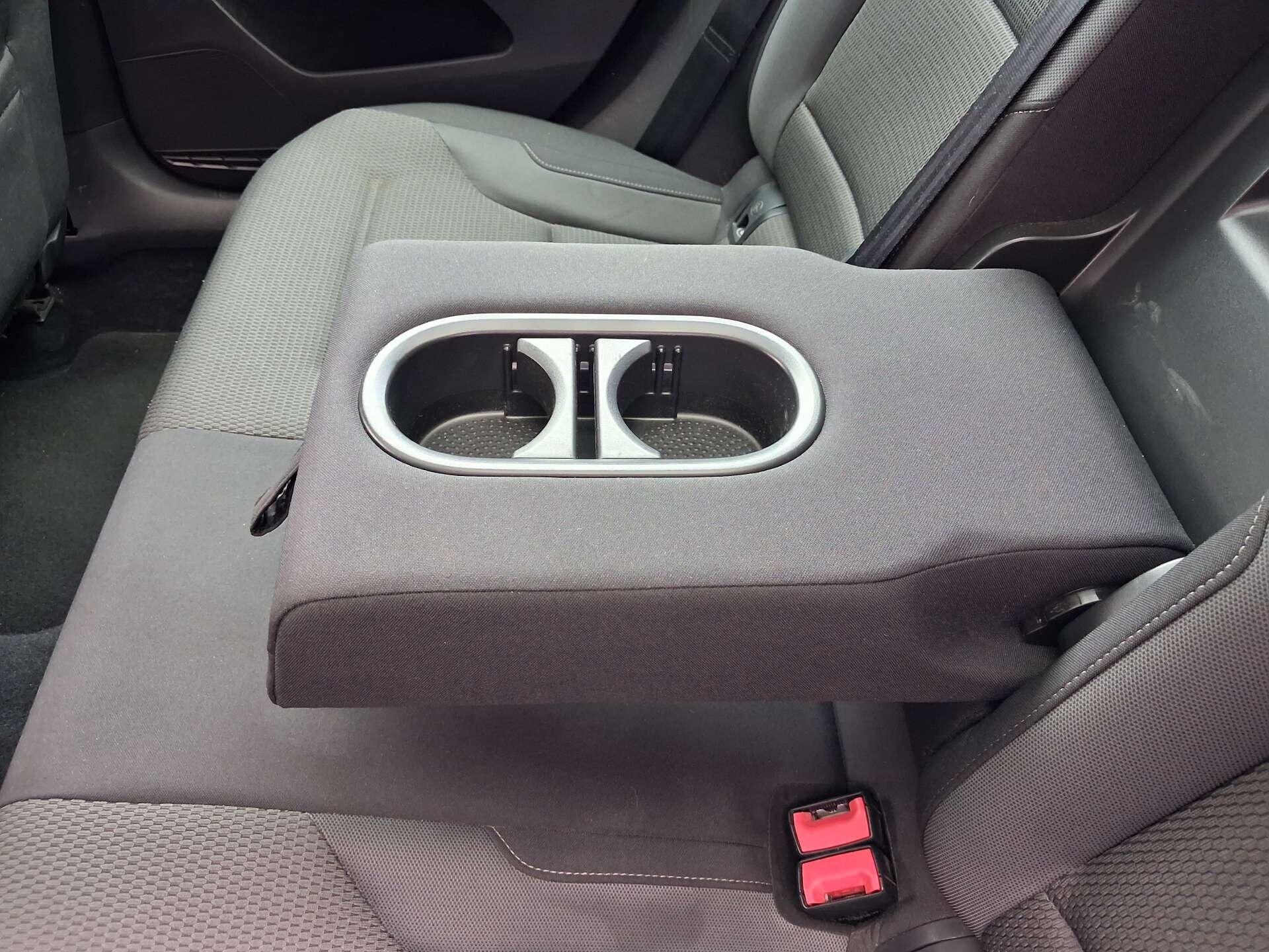Volkswagen Golf view 15