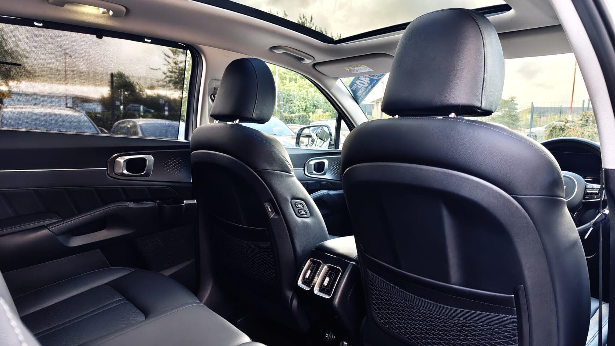 Kia Sorento view 26