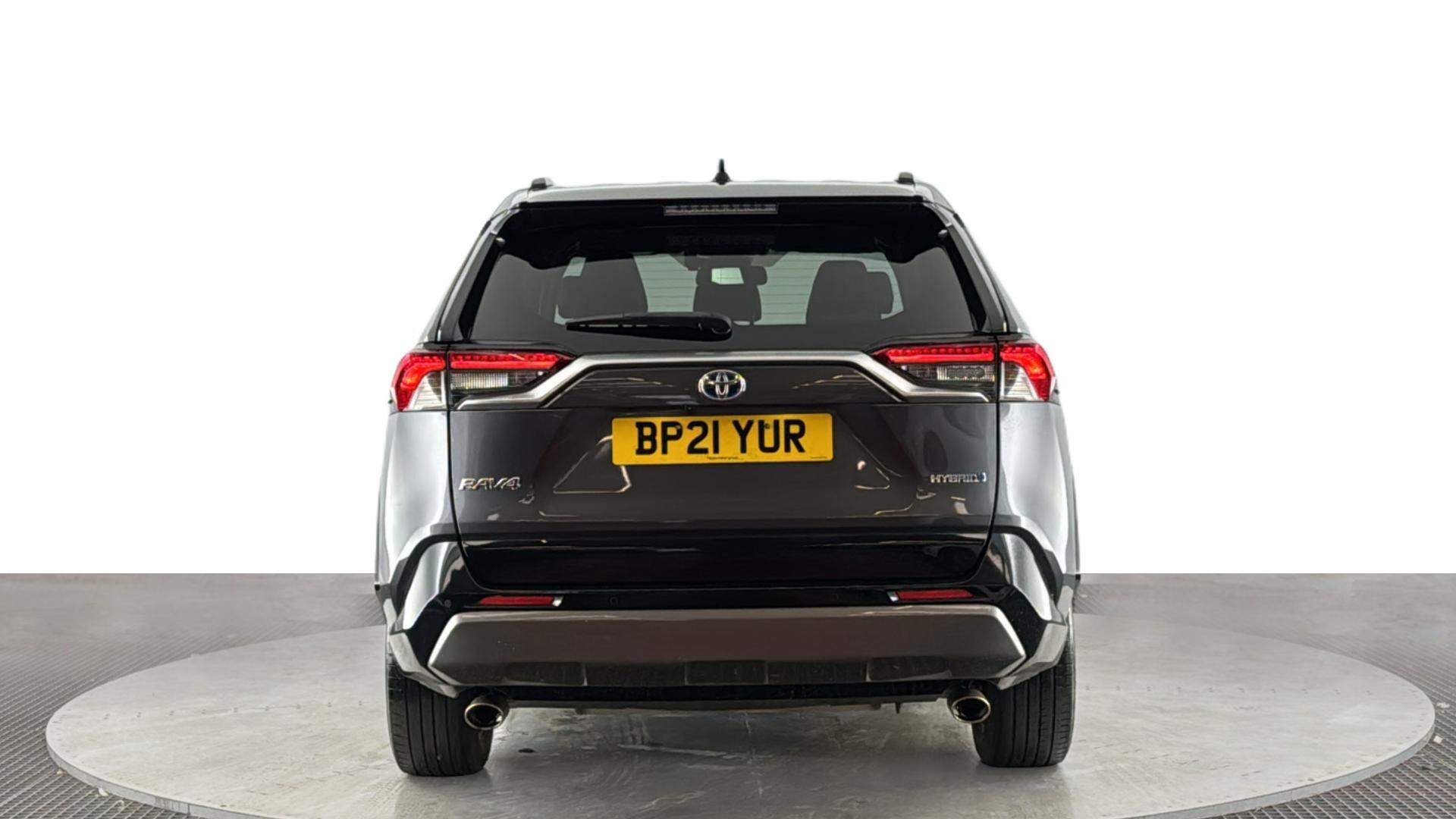 Toyota RAV4 view 5