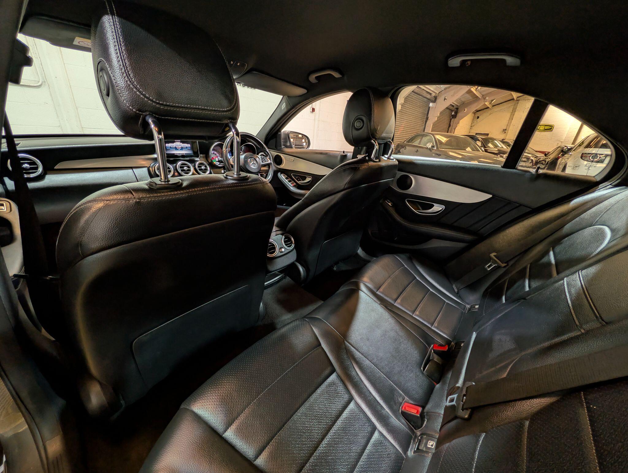 Mercedes-Benz C Class view 52