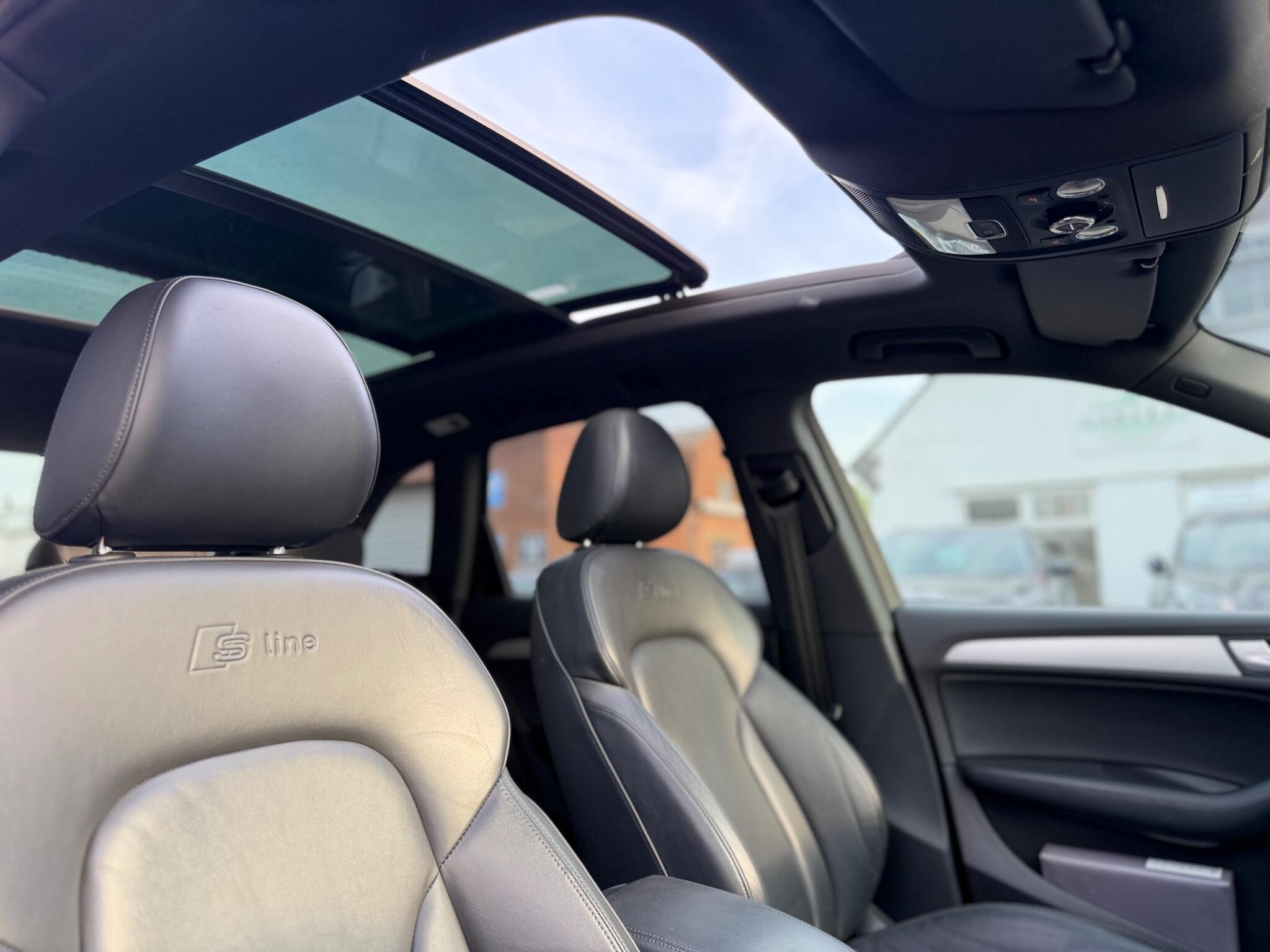 Audi Q5 view 23